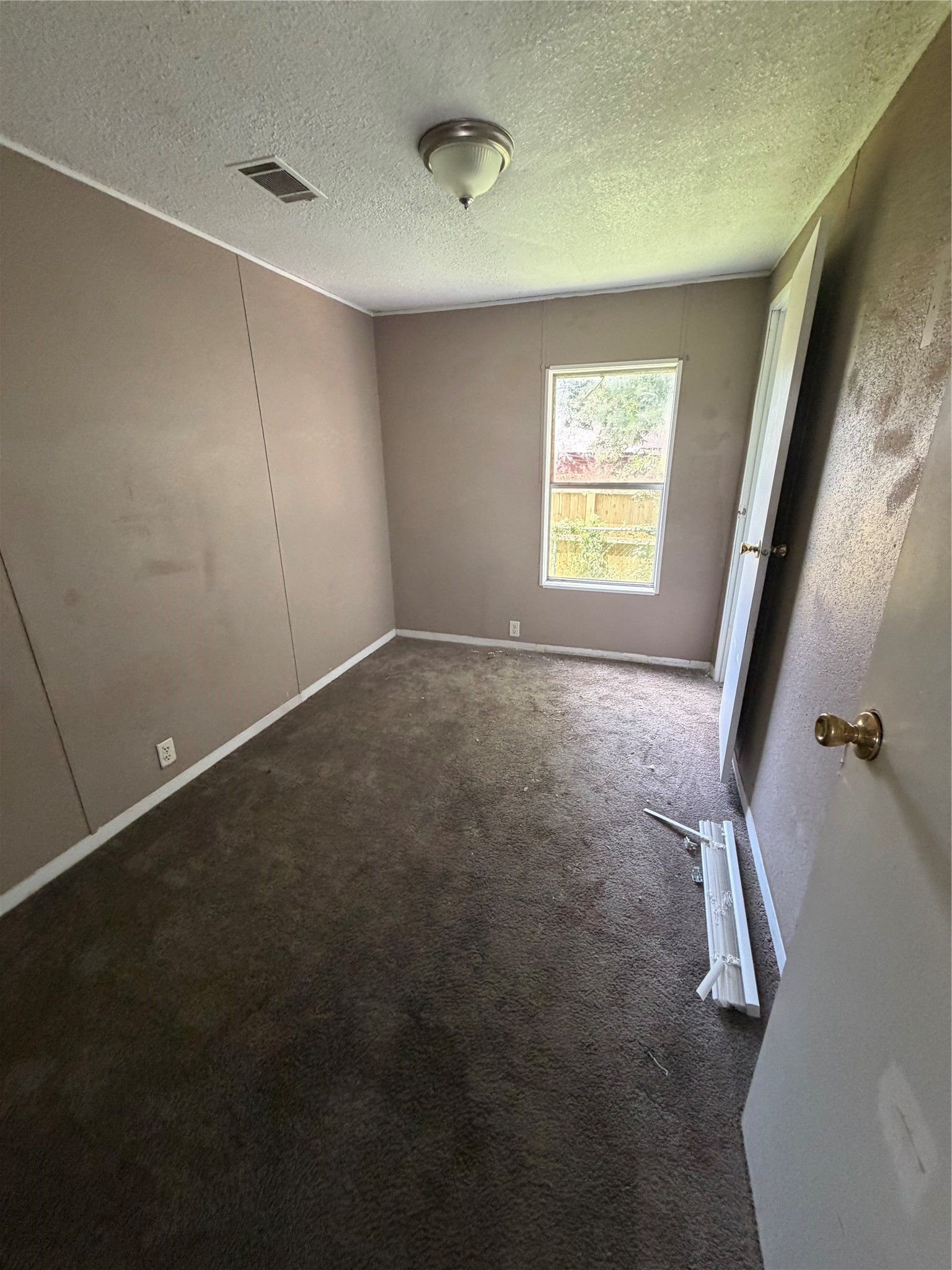 24610 E Needham Road Property Photo 4