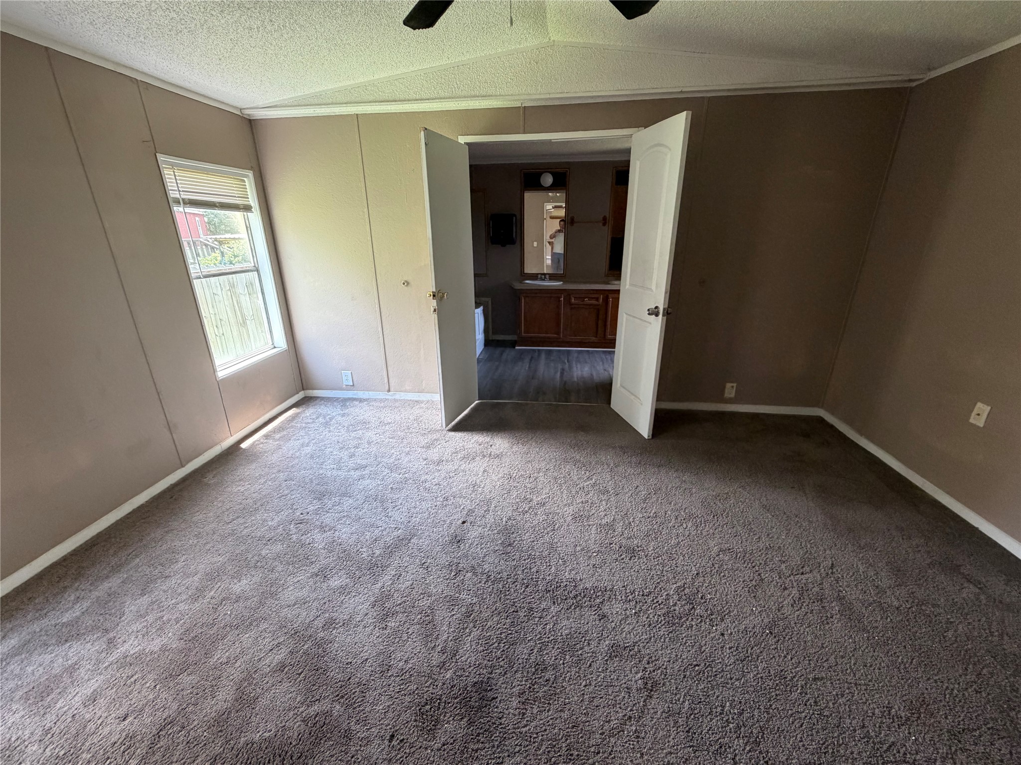 24610 E Needham Road Property Photo 8