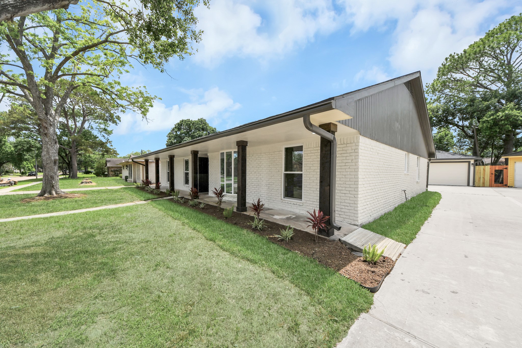 6023 Lattimer Drive Property Photo 12