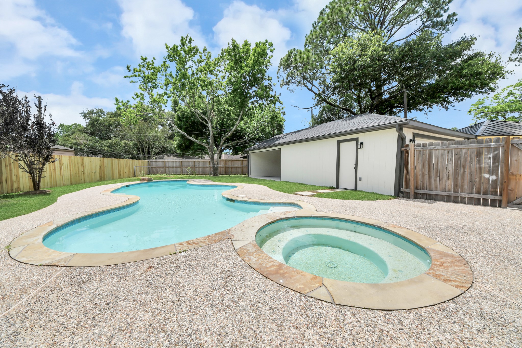 6023 Lattimer Drive Property Photo 13