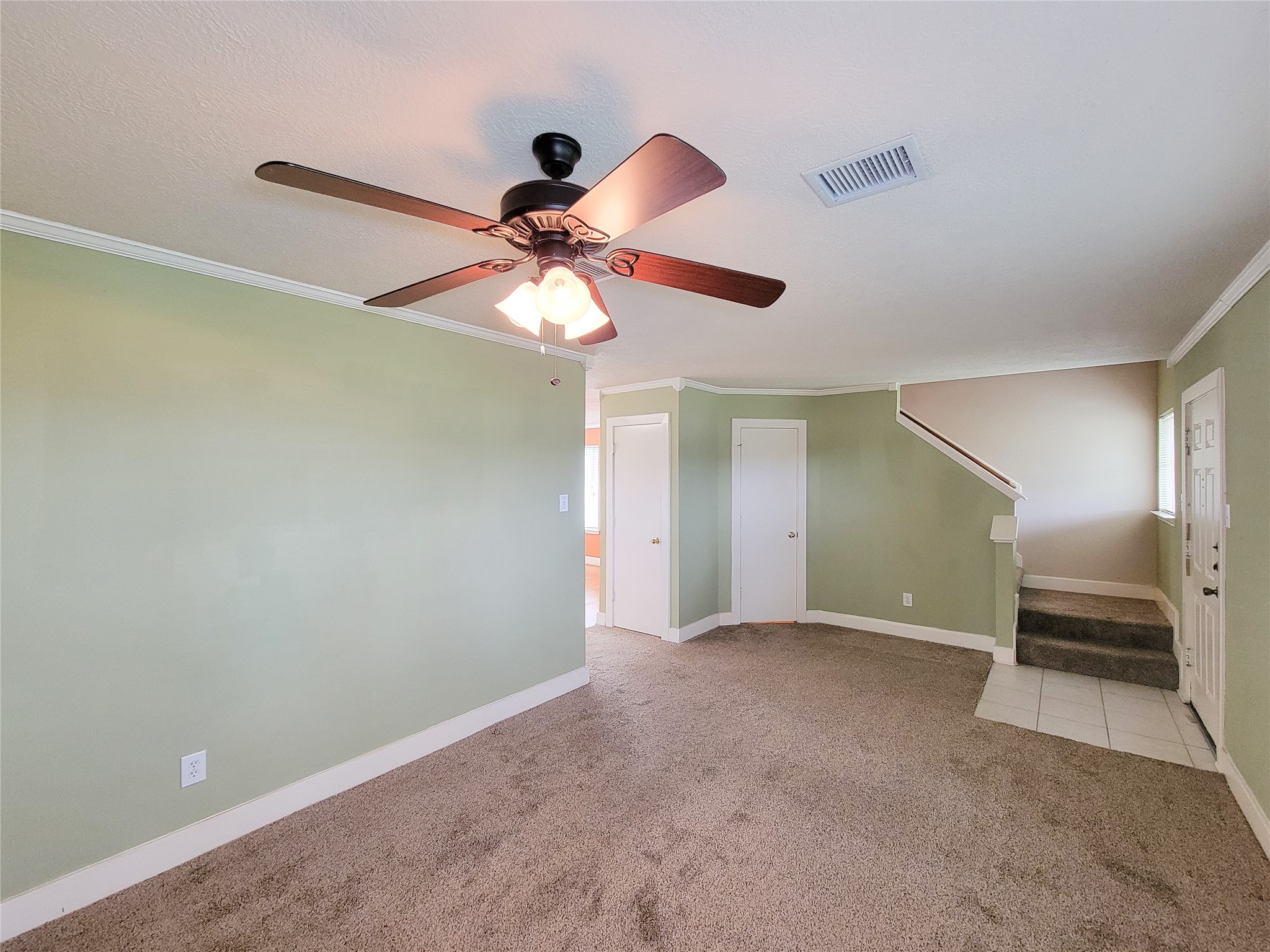 9607 Farrell Drive Property Photo 7