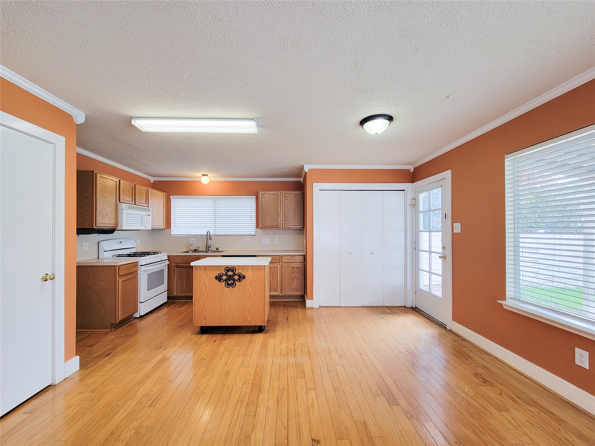 9607 Farrell Drive Property Photo 14