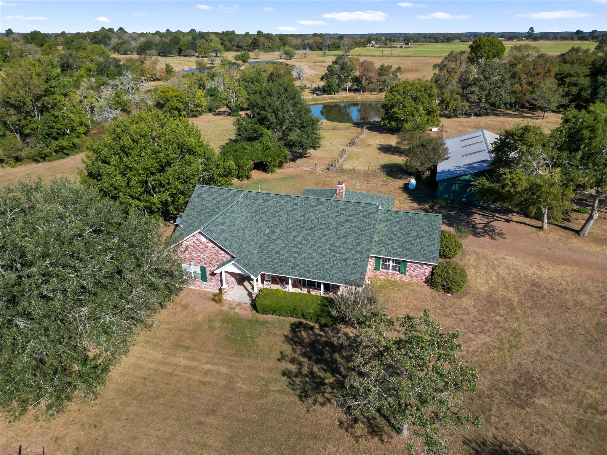 28109 Waller Gladish Rd Property Photo 1