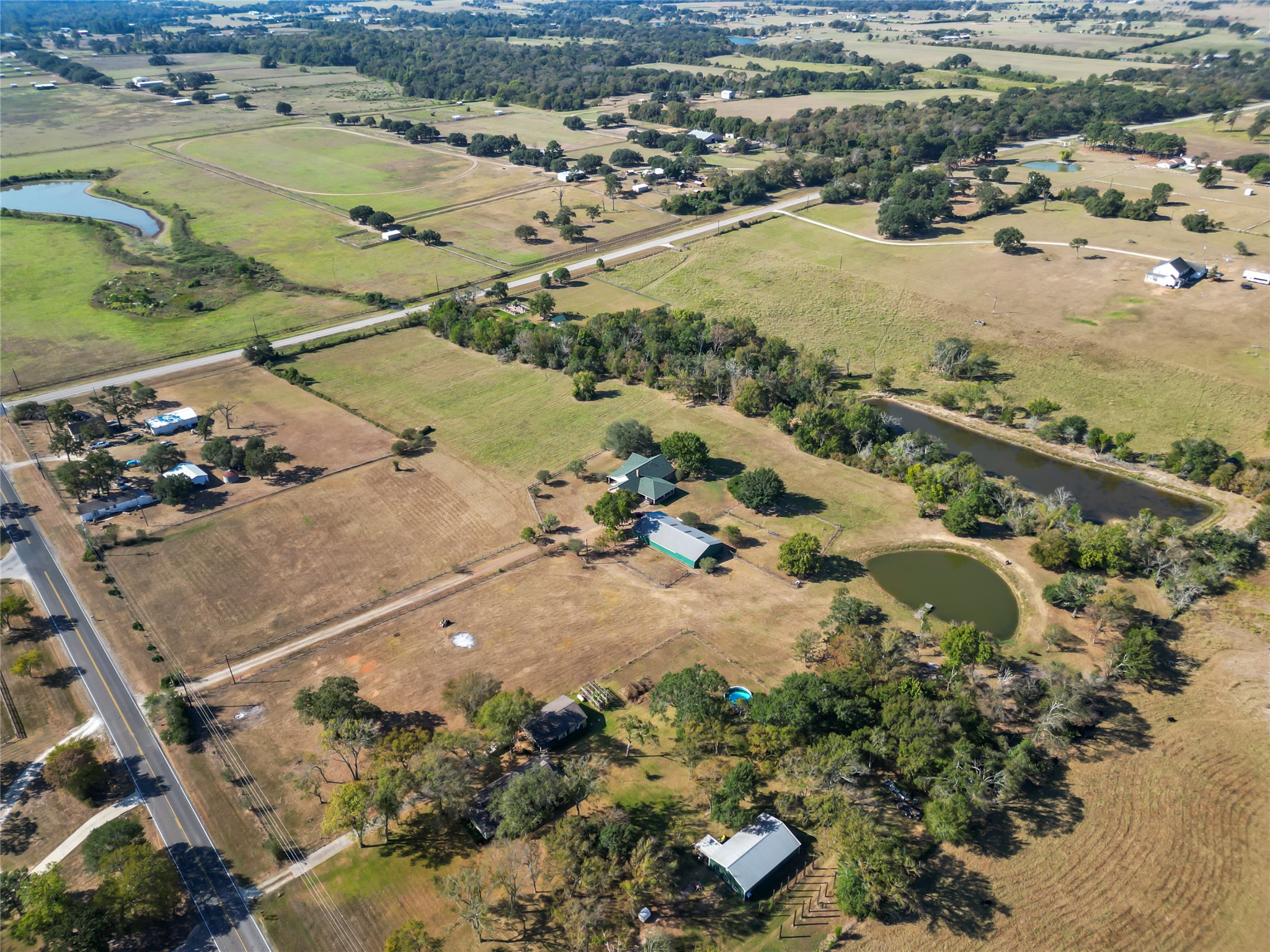 28109 Waller Gladish Rd Property Photo 7