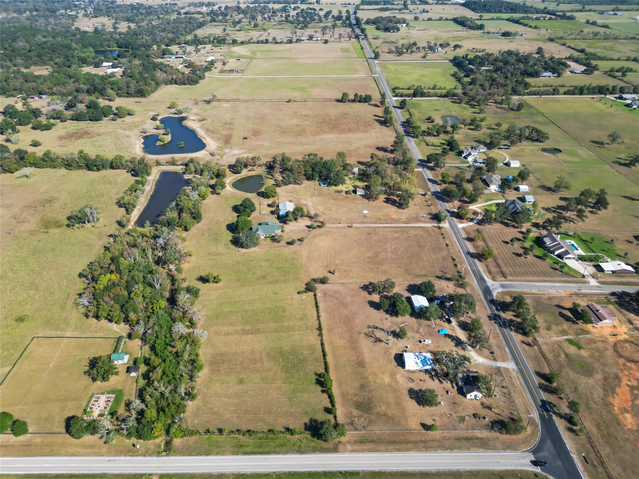 28109 Waller Gladish Rd Property Photo 12