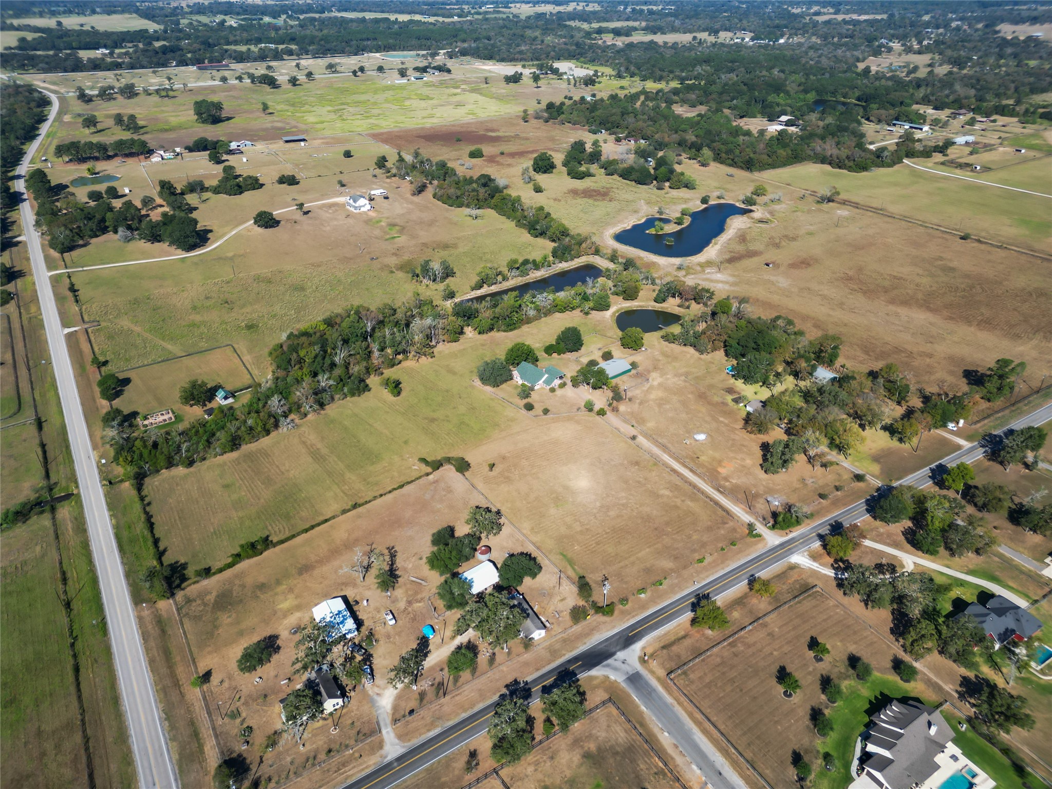 28109 Waller Gladish Rd Property Photo 14