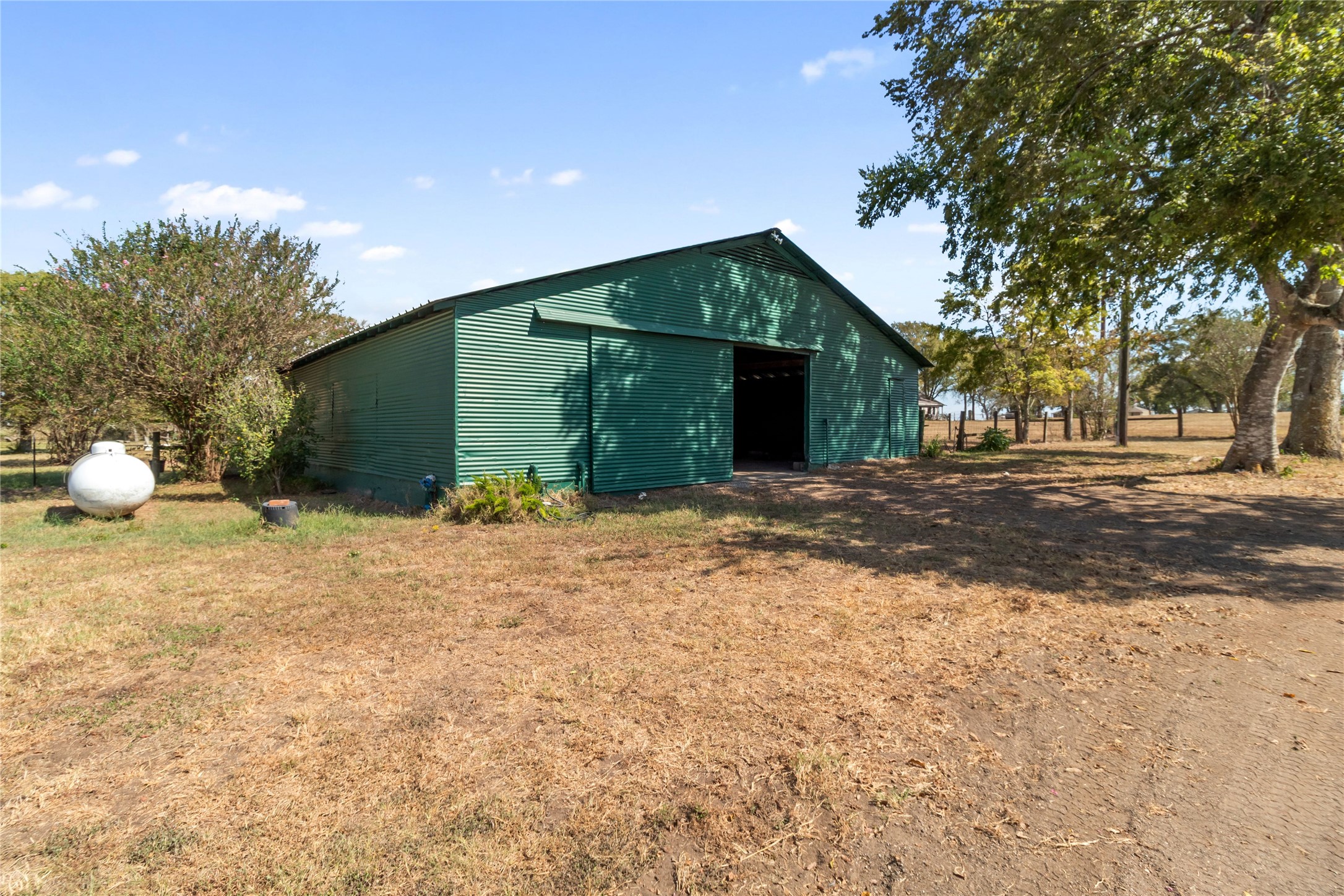 28109 Waller Gladish Rd Property Photo 40