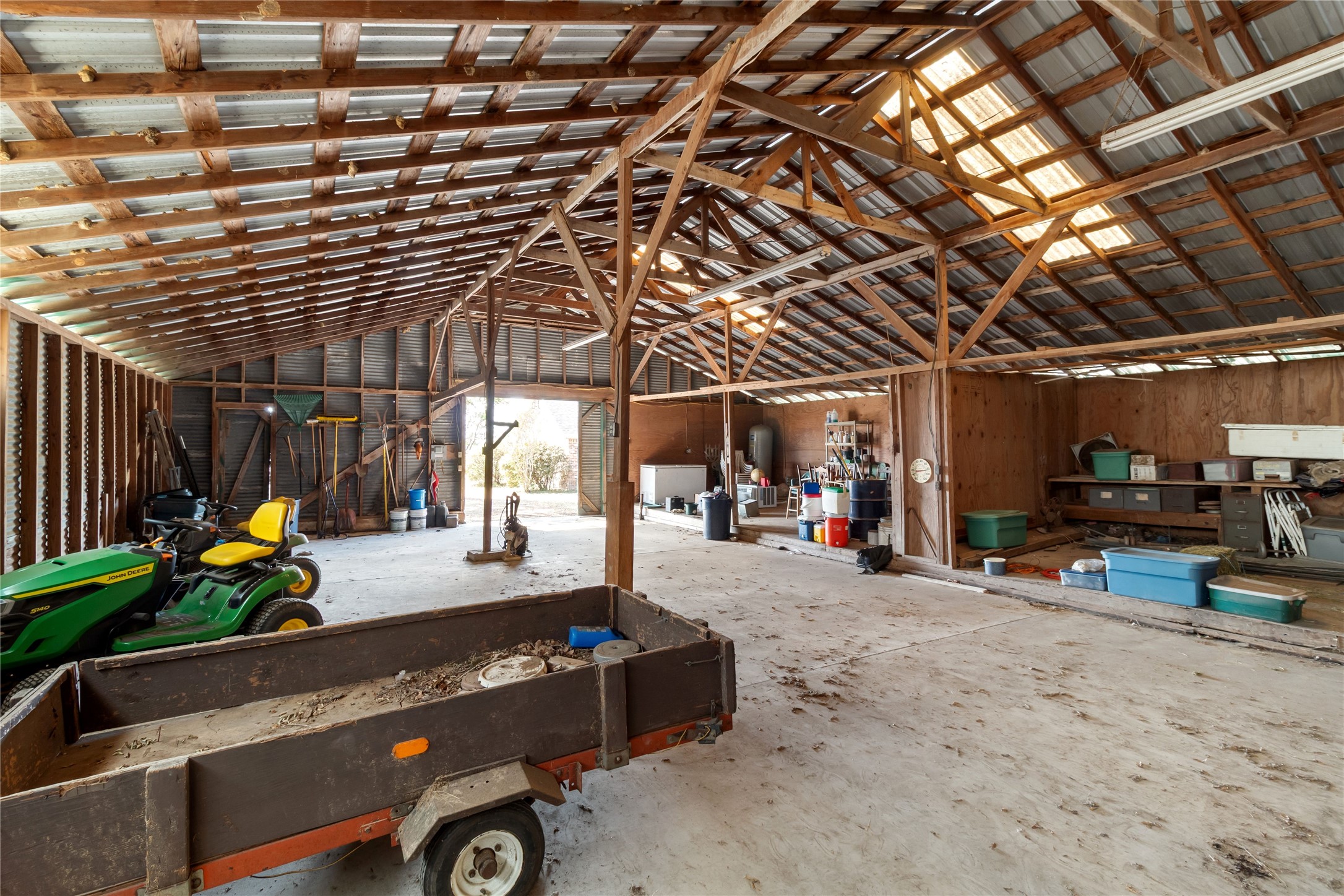 28109 Waller Gladish Rd Property Photo 45