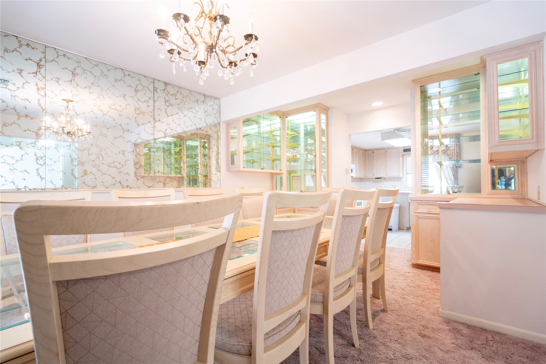 1716 Tara Circle Property Photo 6
