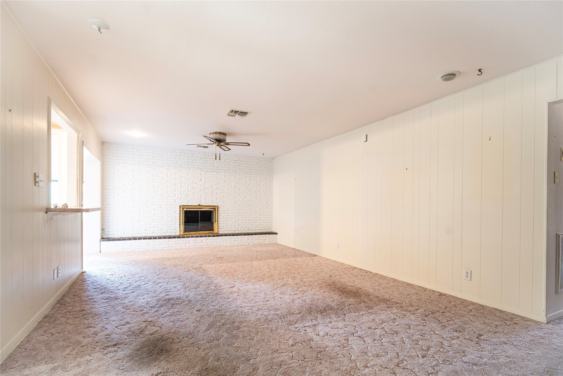 1716 Tara Circle Property Photo 11