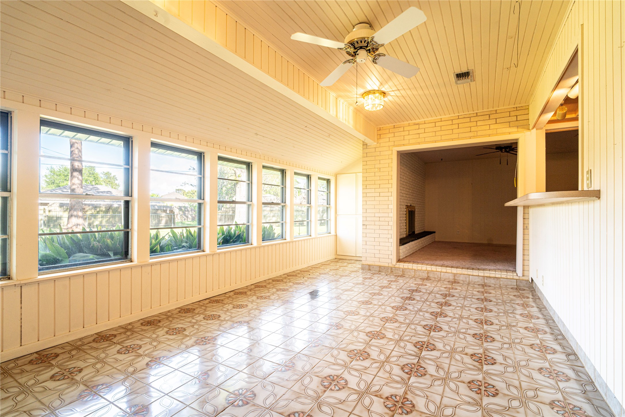 1716 Tara Circle Property Photo 14