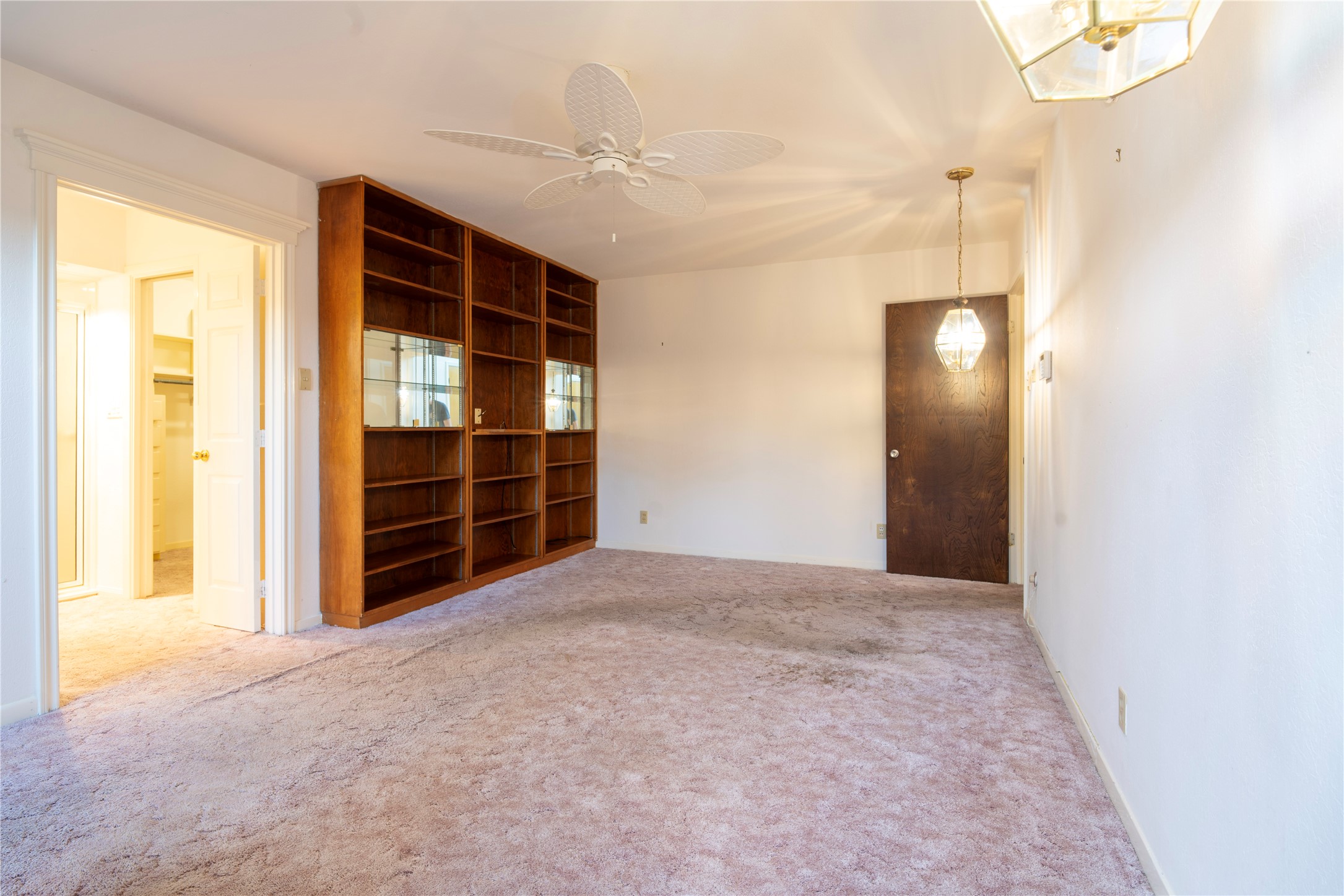 1716 Tara Circle Property Photo 17