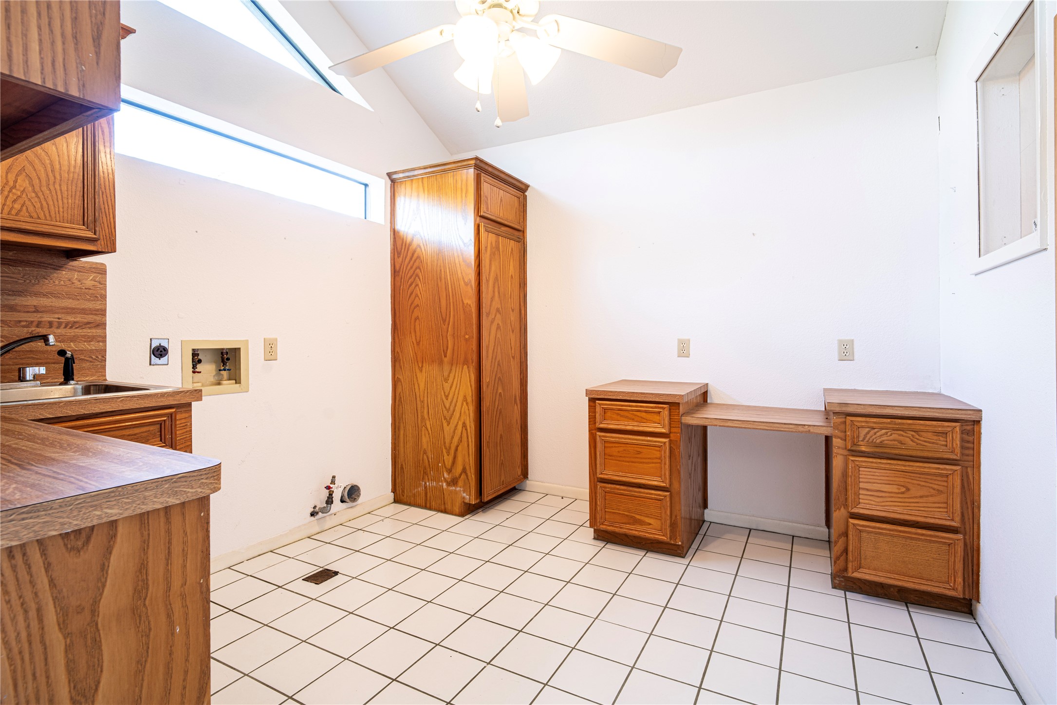 1716 Tara Circle Property Photo 18