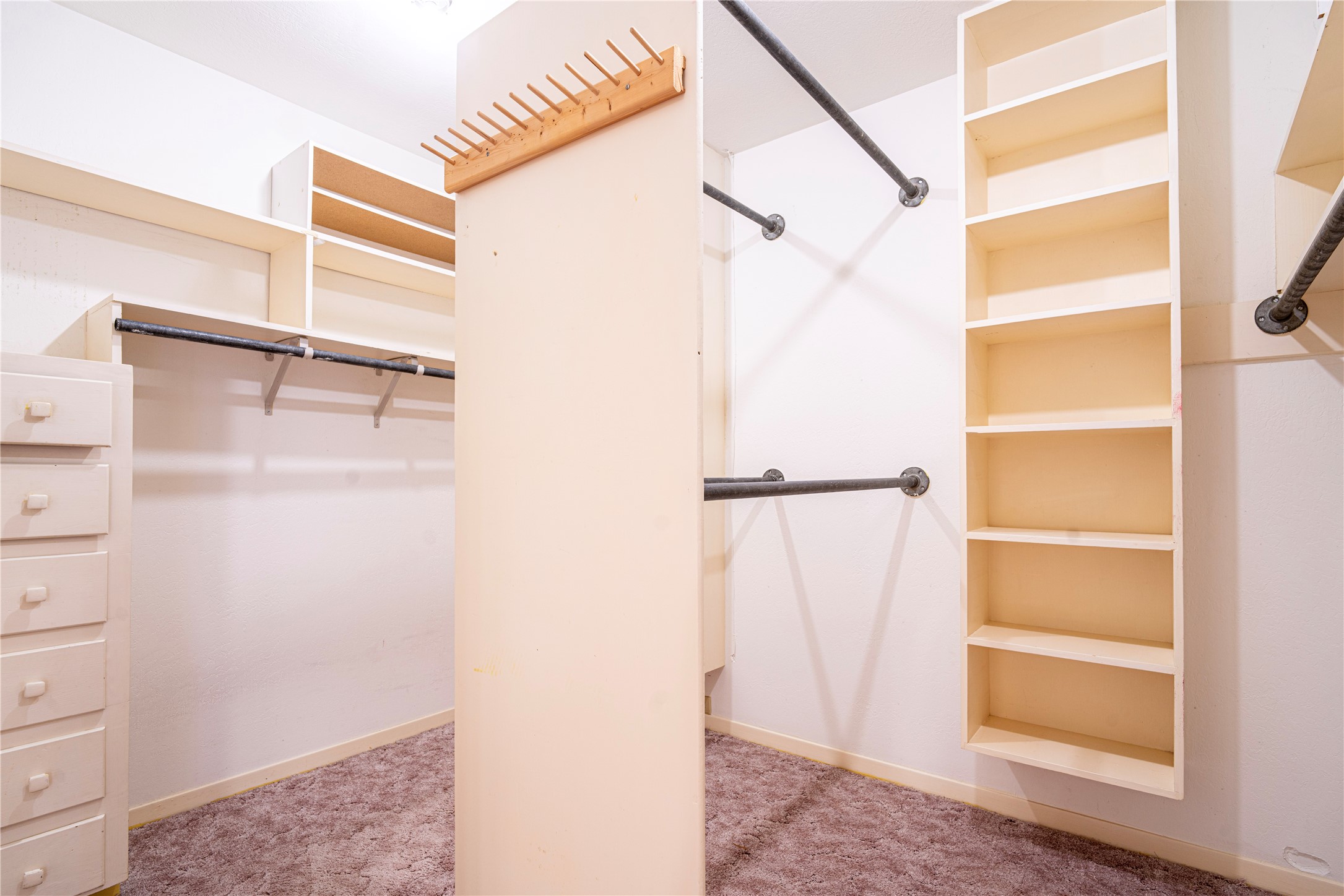 1716 Tara Circle Property Photo 20