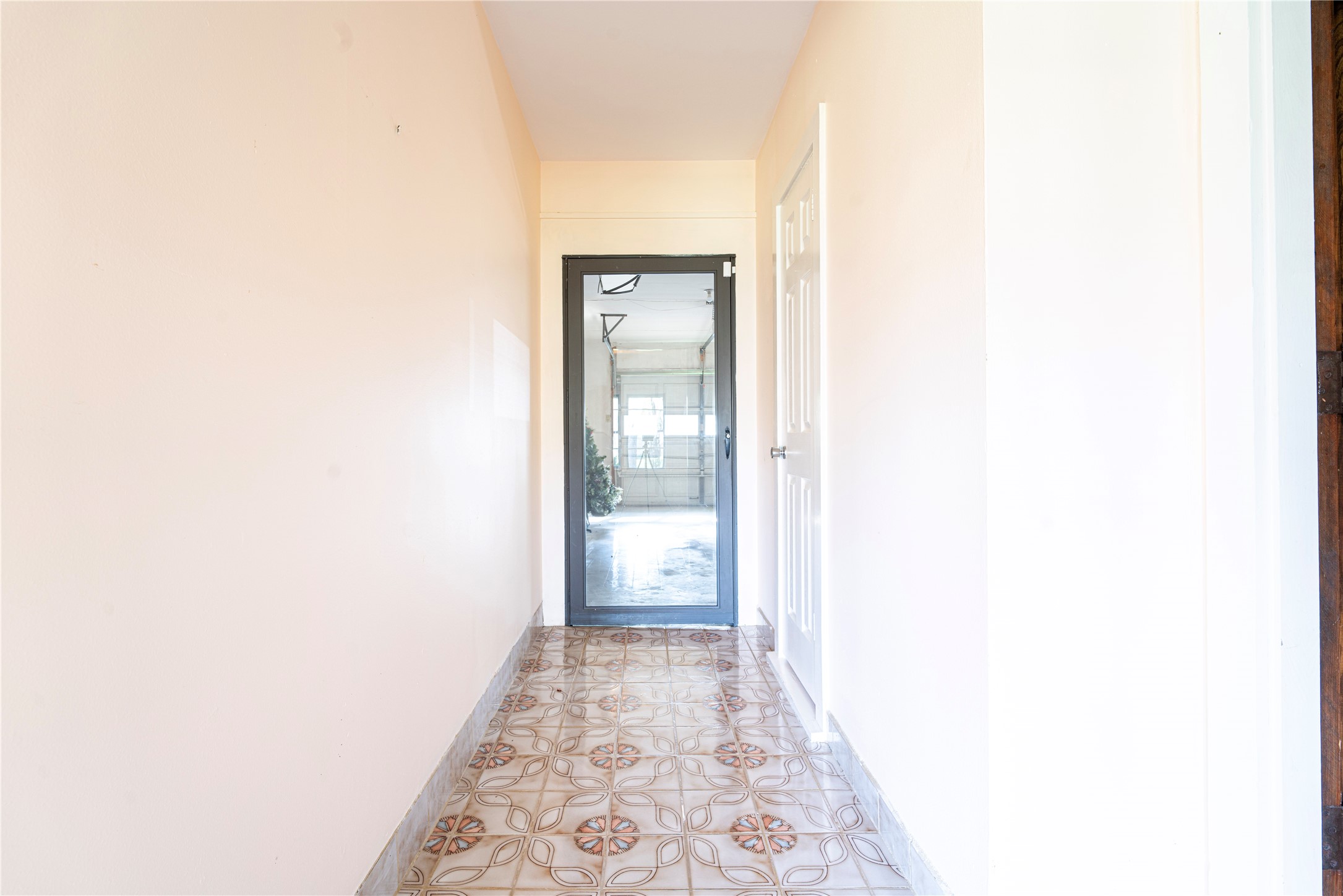 1716 Tara Circle Property Photo 35