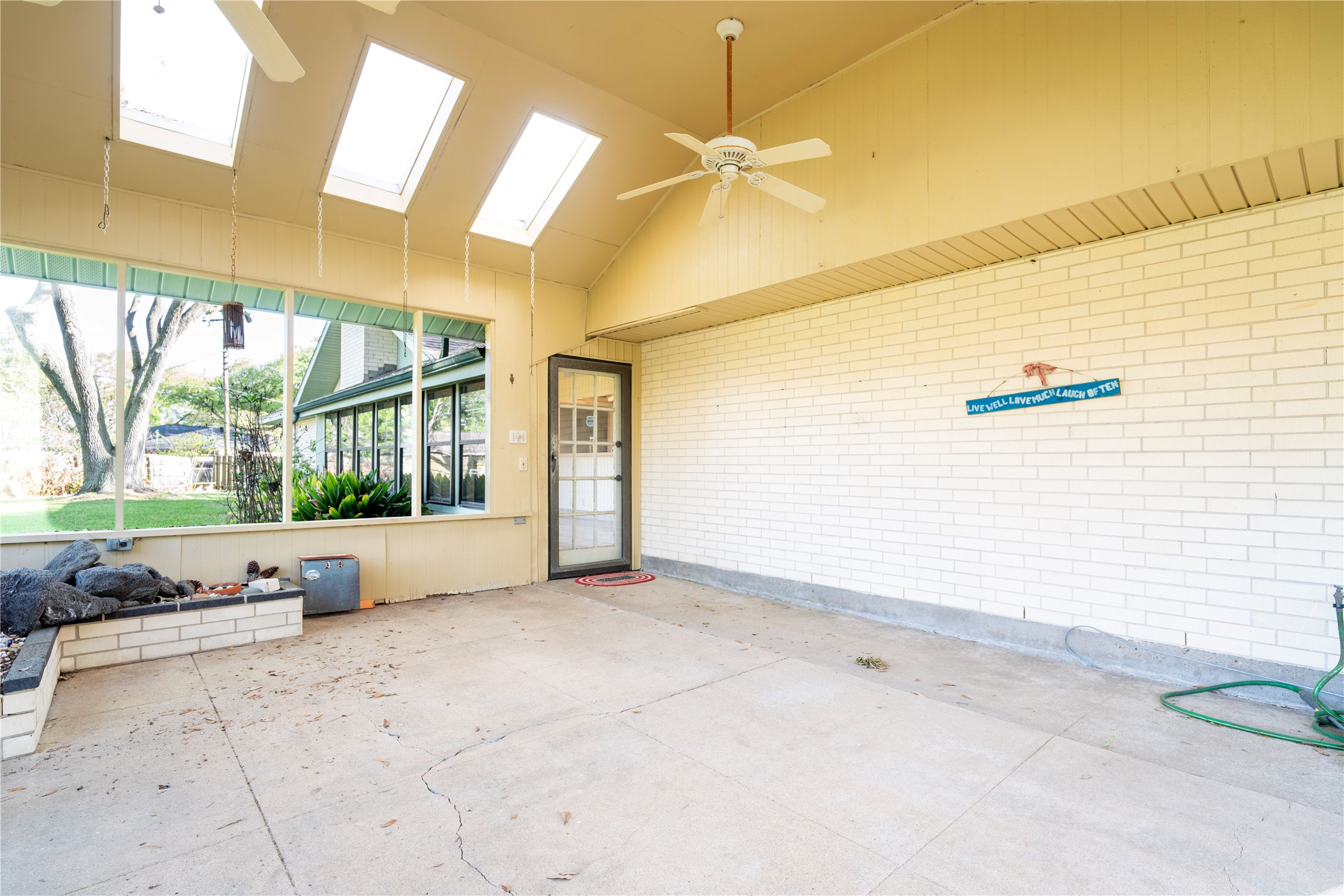 1716 Tara Circle Property Photo 37