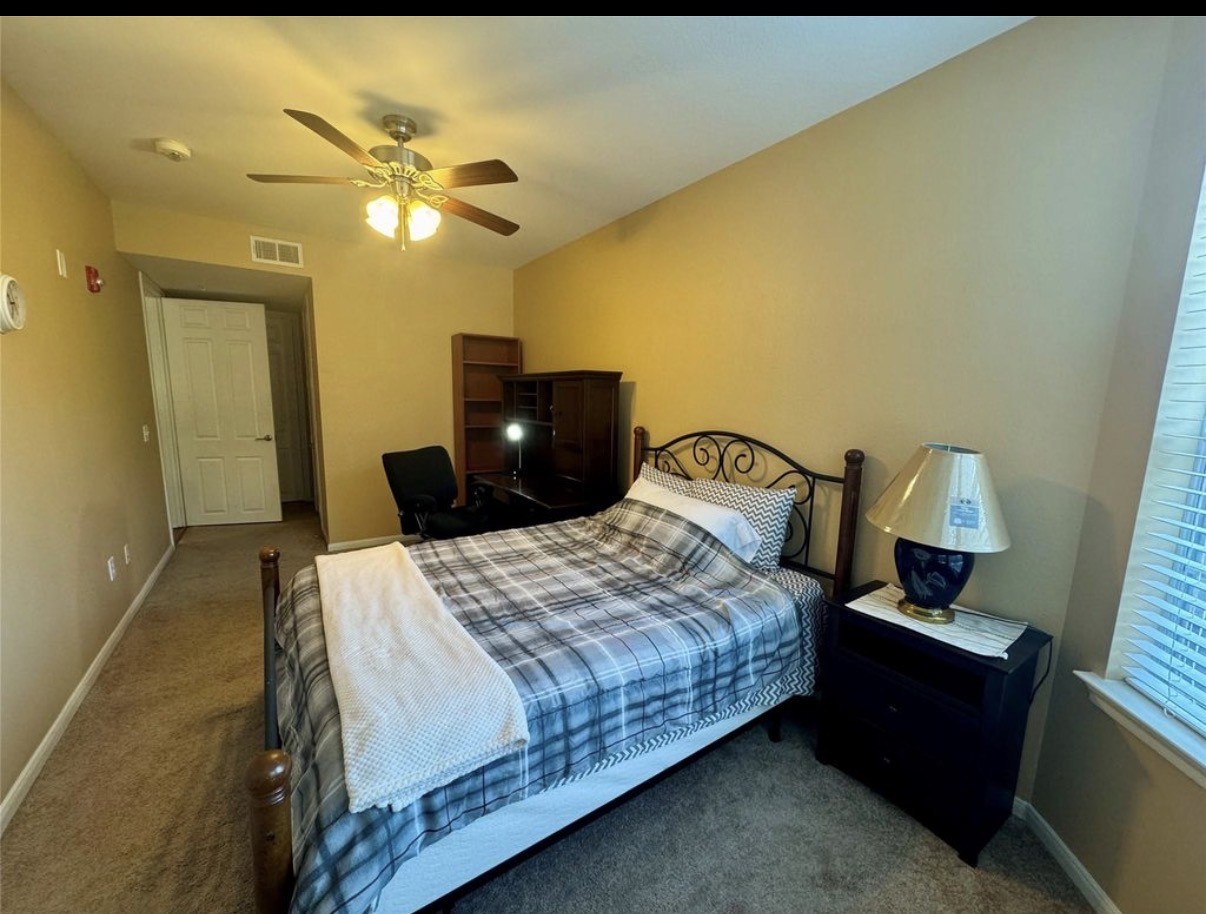 7575 Kirby Drive 1113 Property Photo 9