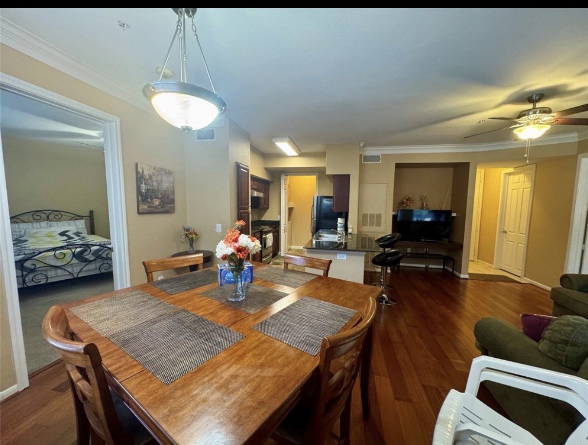 7575 Kirby Drive 1113 Property Photo 12