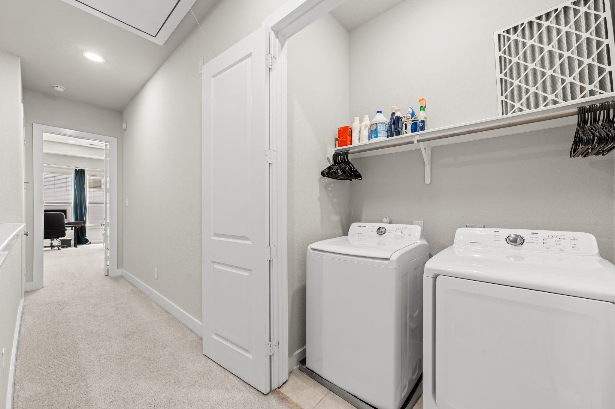 1309 W 24th Street A Property Photo 21