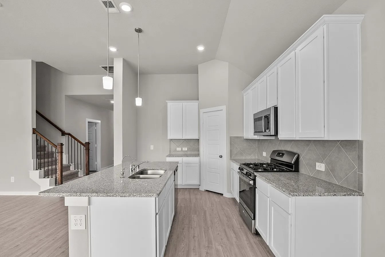 23576 Marble Pass Trace Property Photo 4