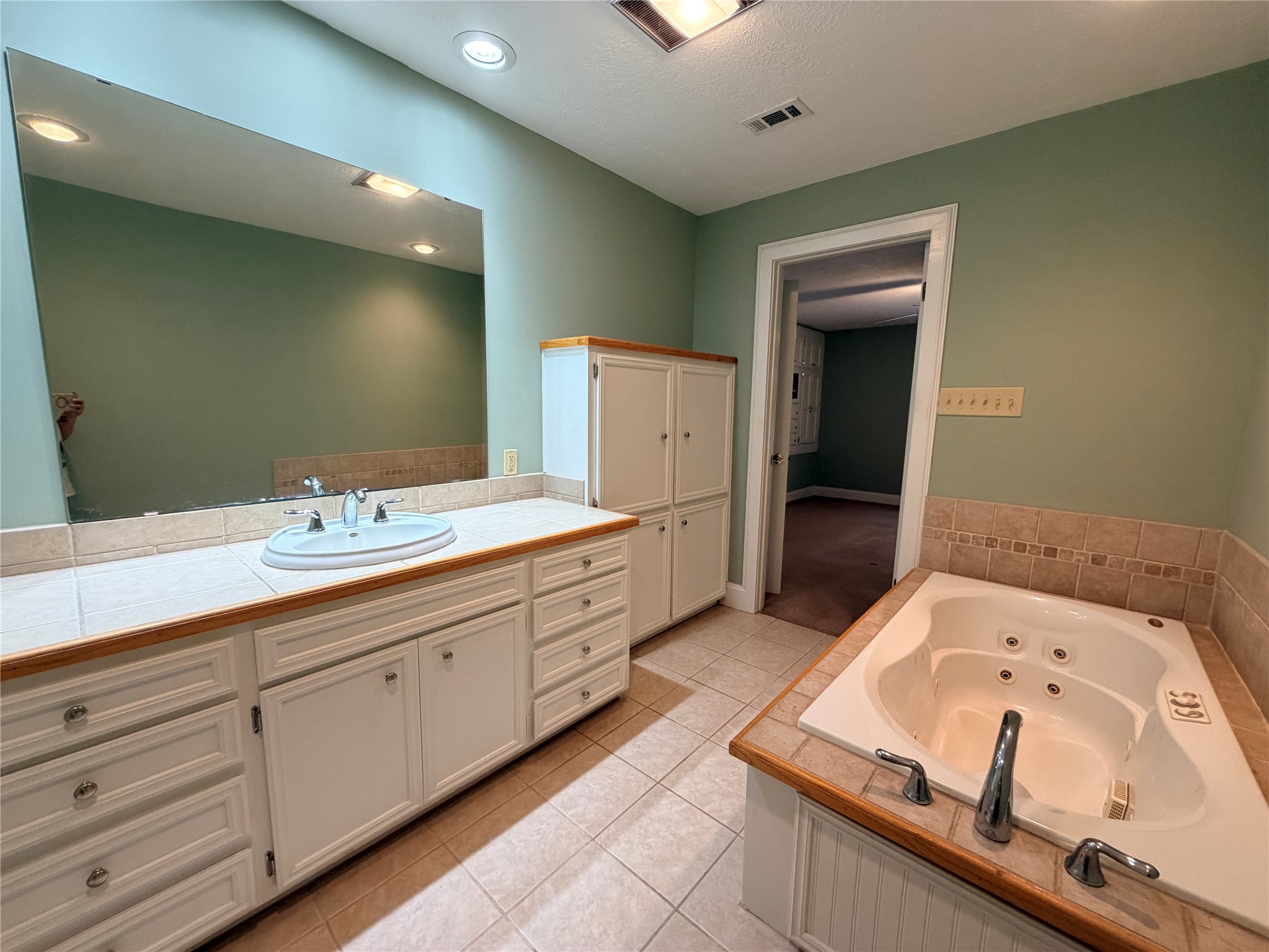 148 County Road 2100 Property Photo 17