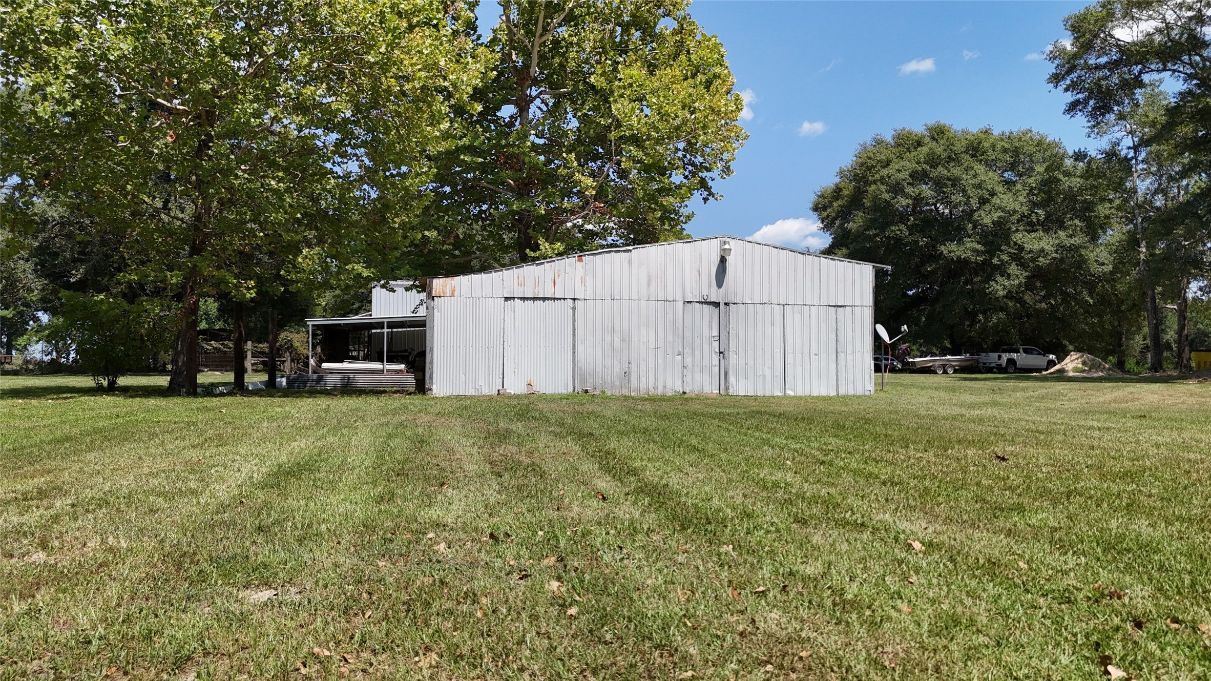 148 County Road 2100 Property Photo 31