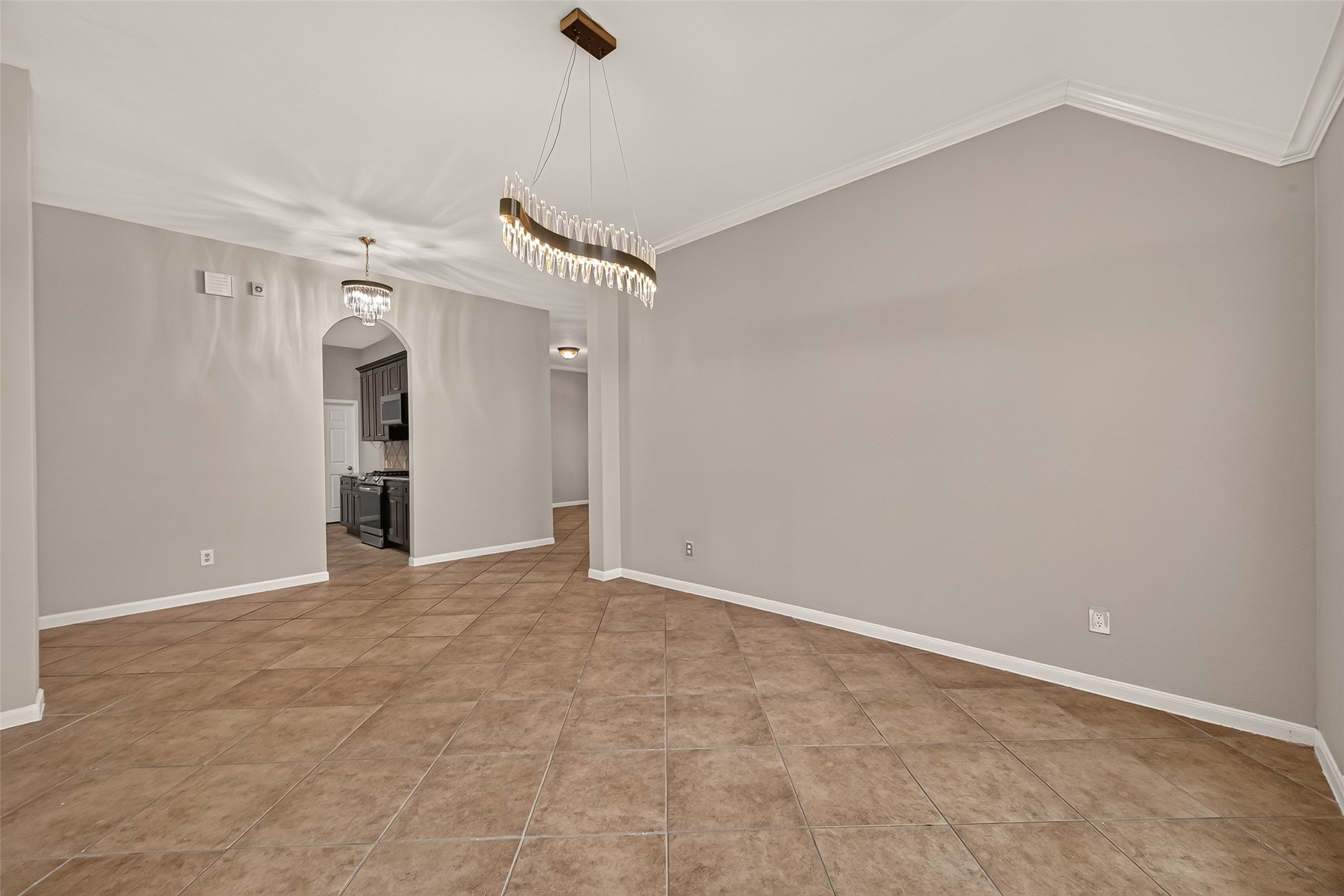 706 Silver Creek Circle Property Photo 13