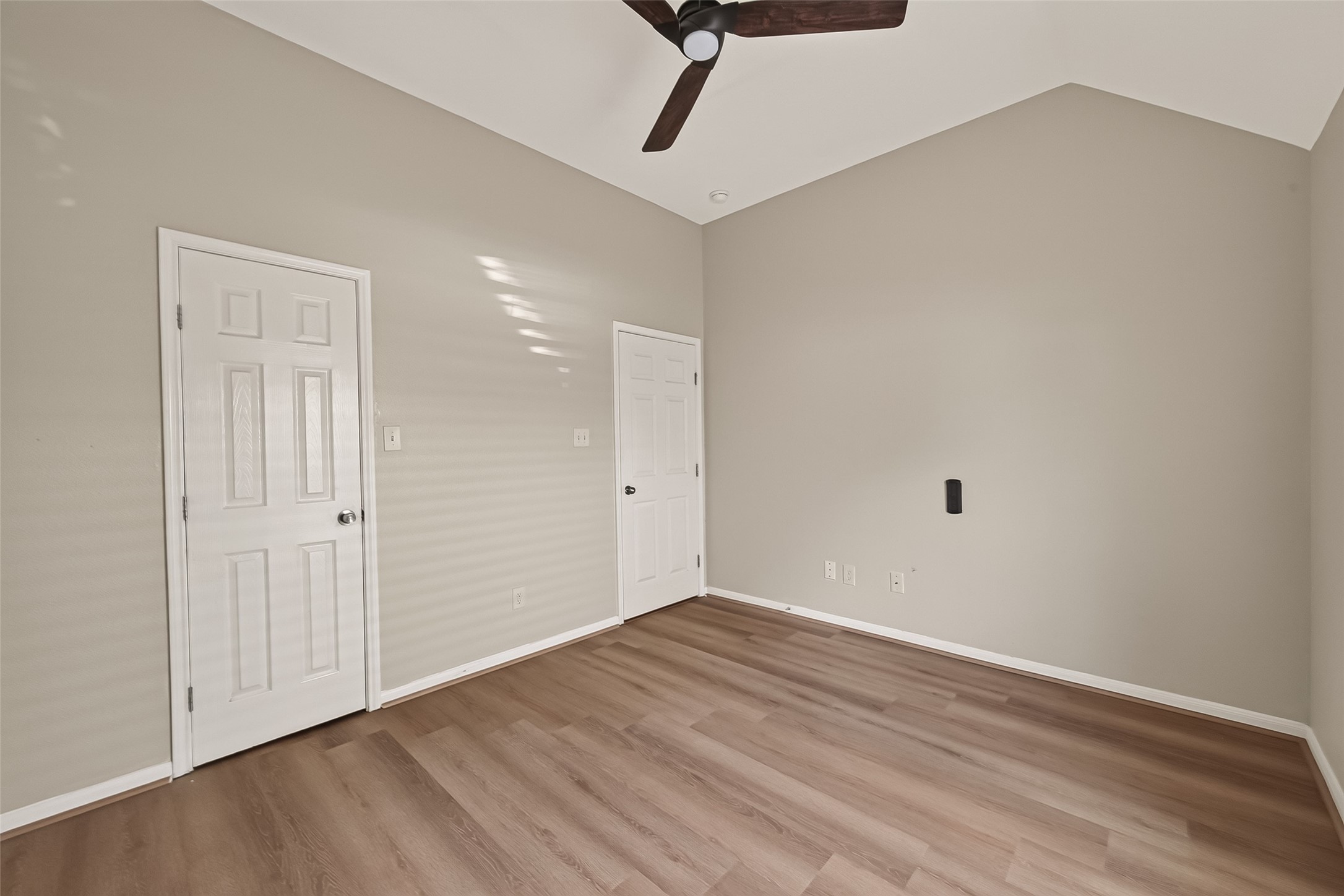 706 Silver Creek Circle Property Photo 36