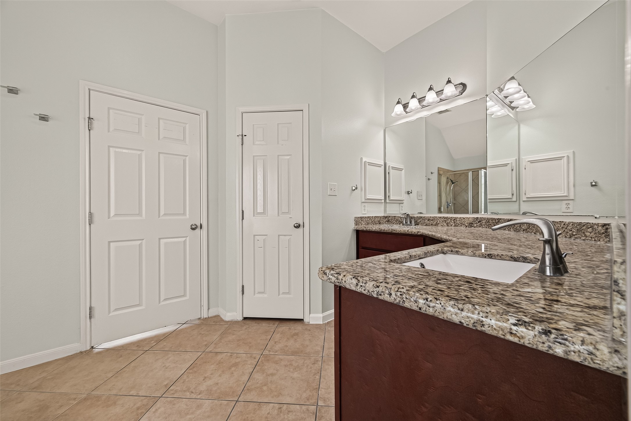 706 Silver Creek Circle Property Photo 48
