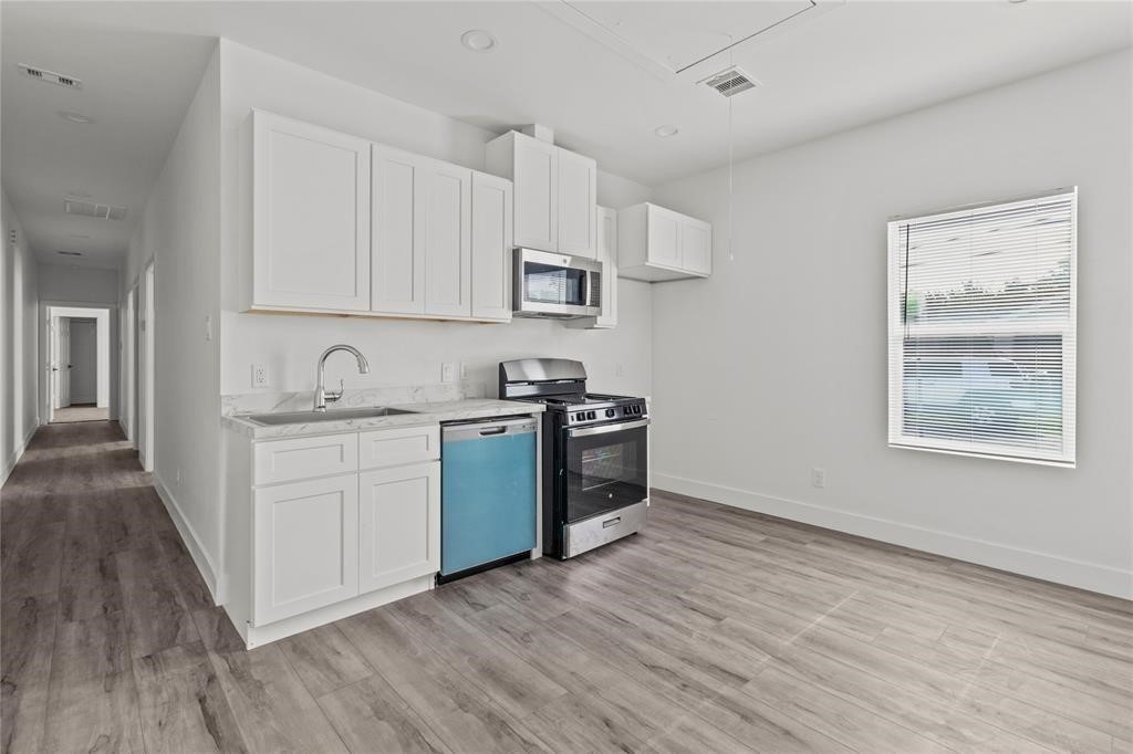 8501 Denby Street Property Photo 2