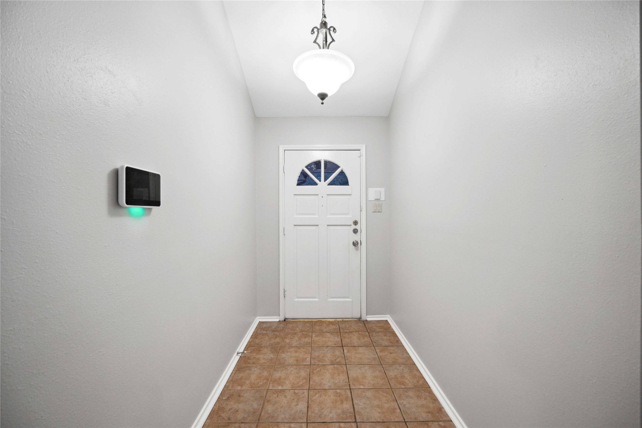 20323 Pinefield Lane Property Photo 3