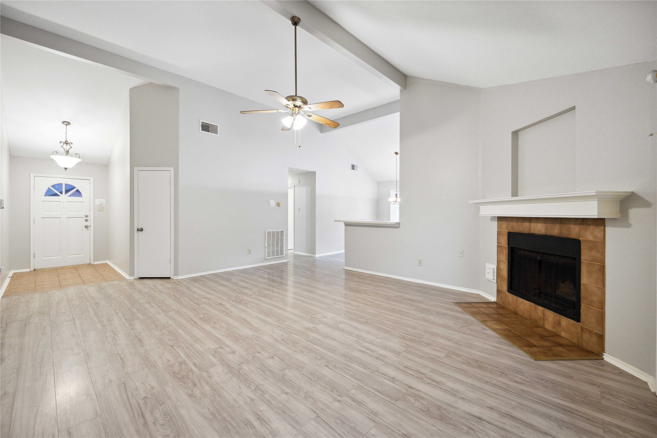 20323 Pinefield Lane Property Photo 5