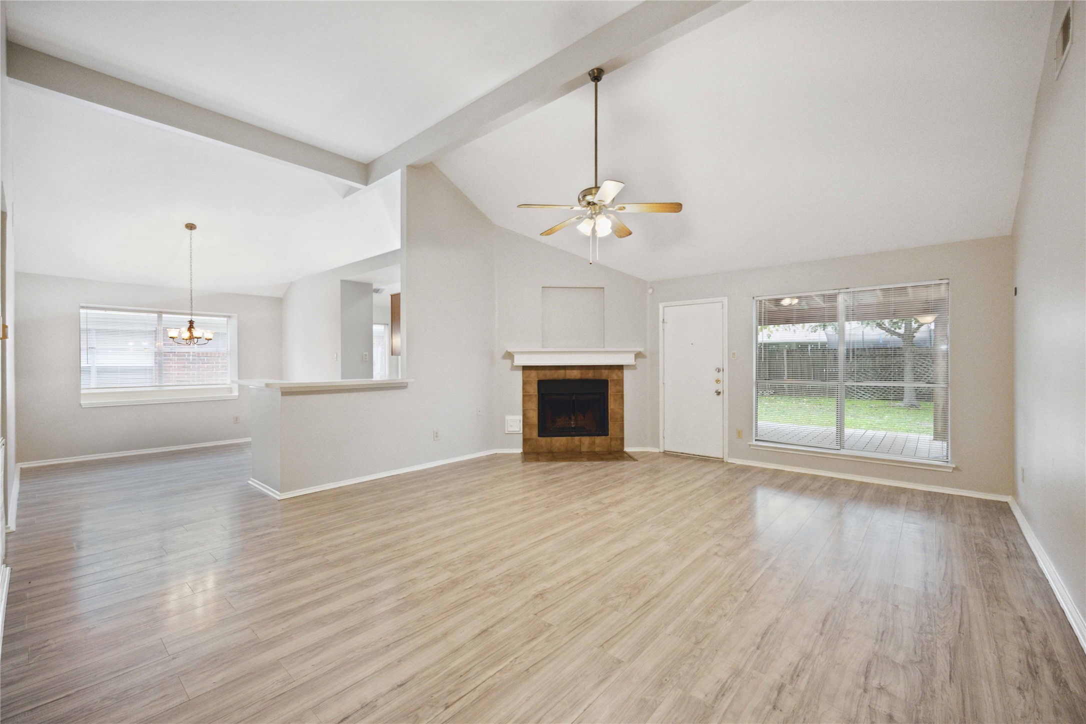 20323 Pinefield Lane Property Photo 7