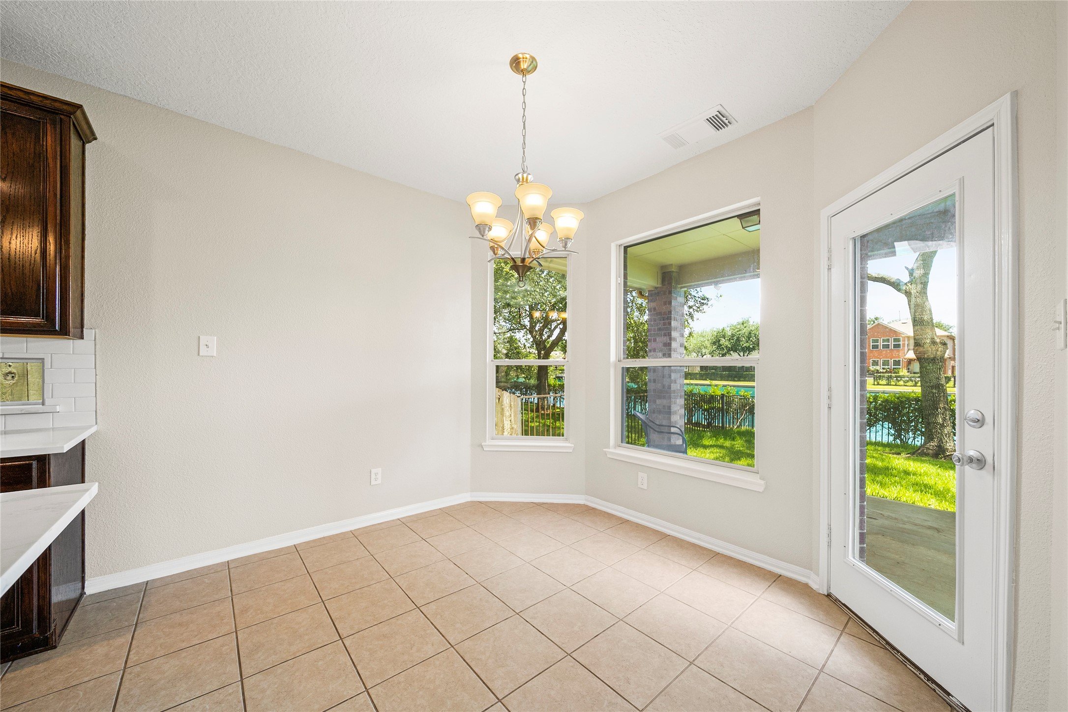 8306 Golden Harbour Property Photo 20