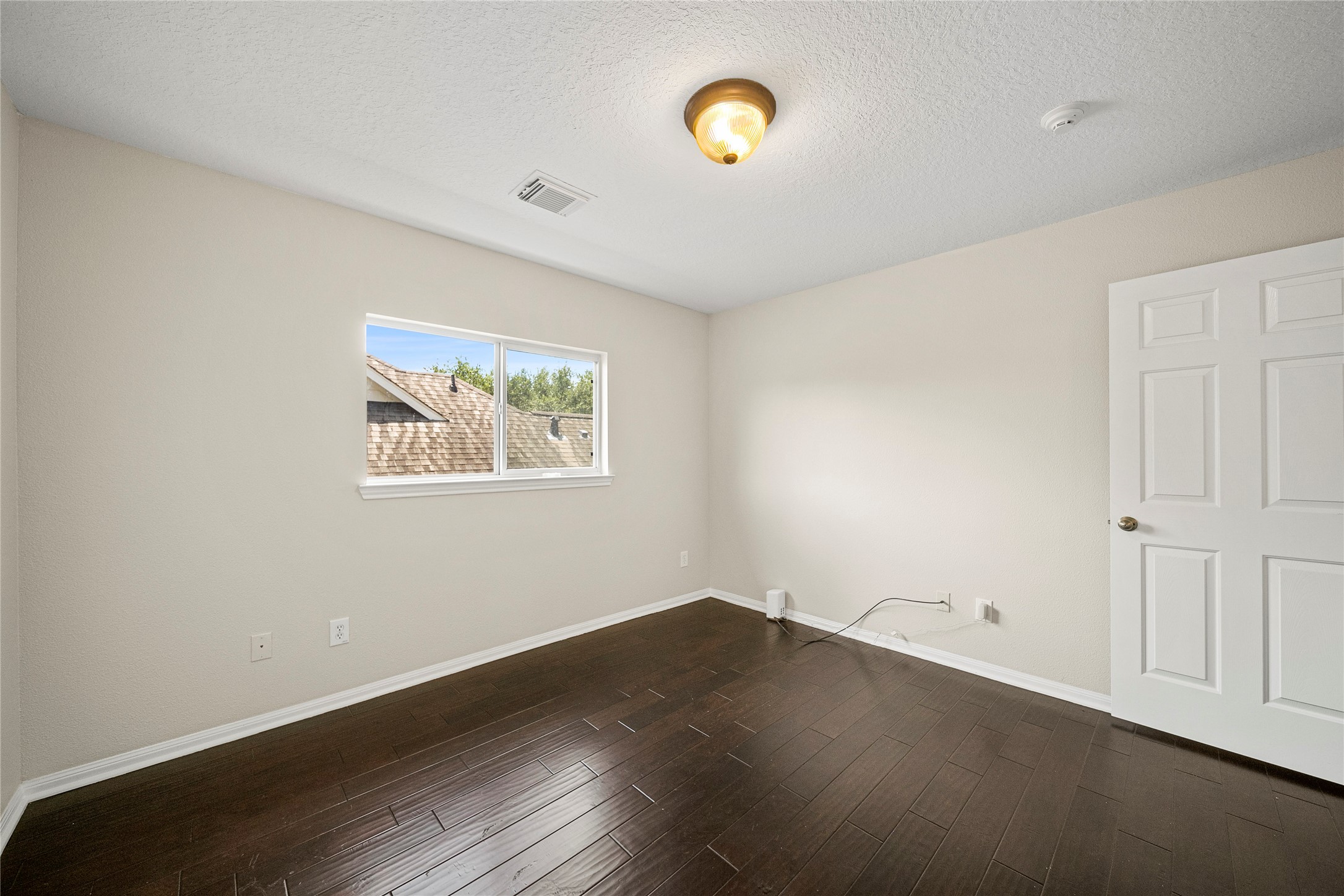 8306 Golden Harbour Property Photo 36