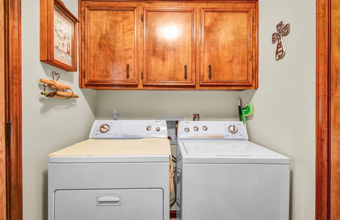 102 Raintree Lane, Lake Jackson Tx 77566 Property Photo 41