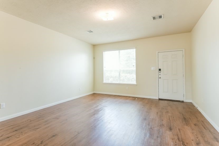 7442 Towerview Lane Property Photo 2