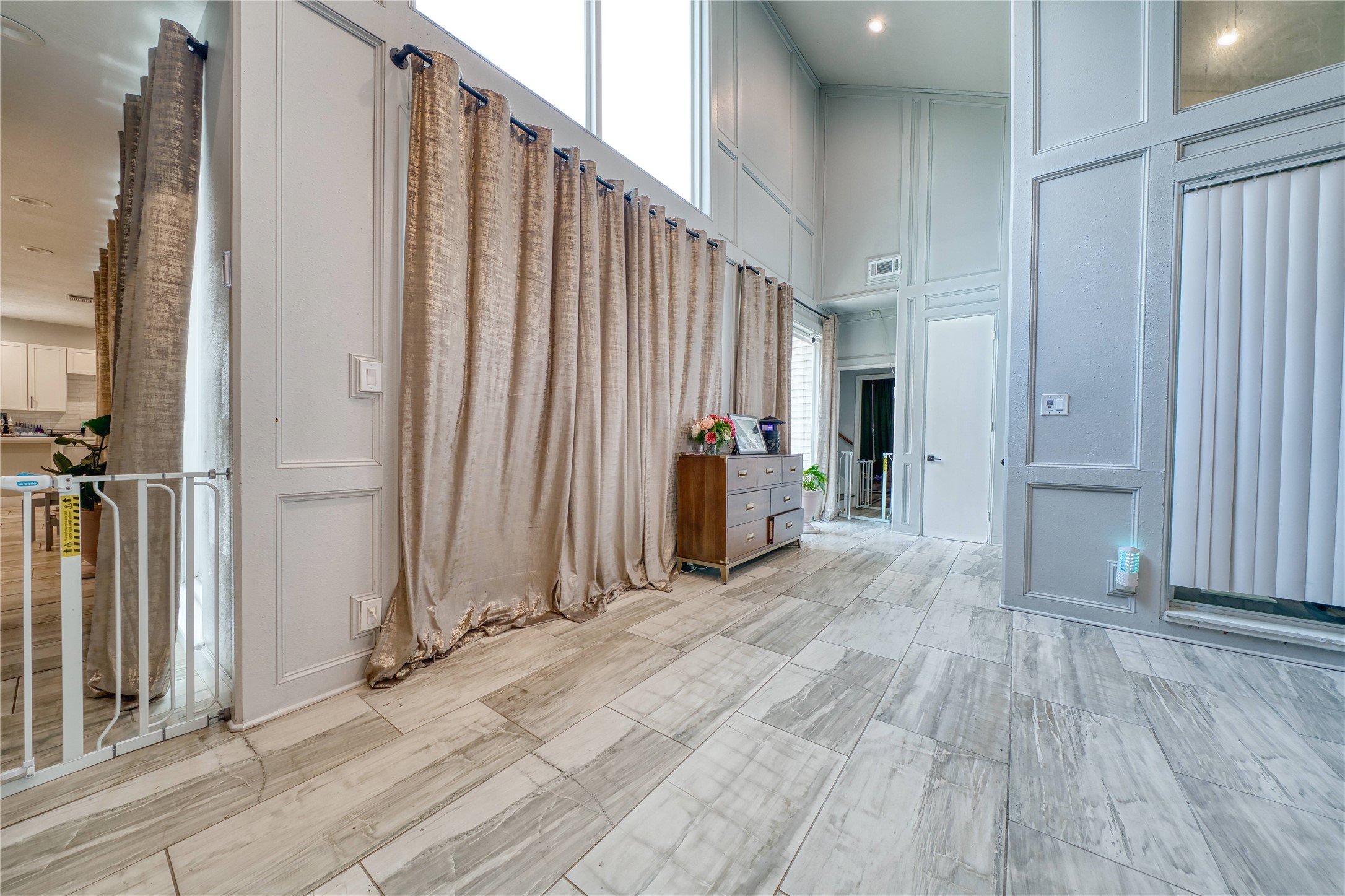 7606 Portal Drive Property Photo 15
