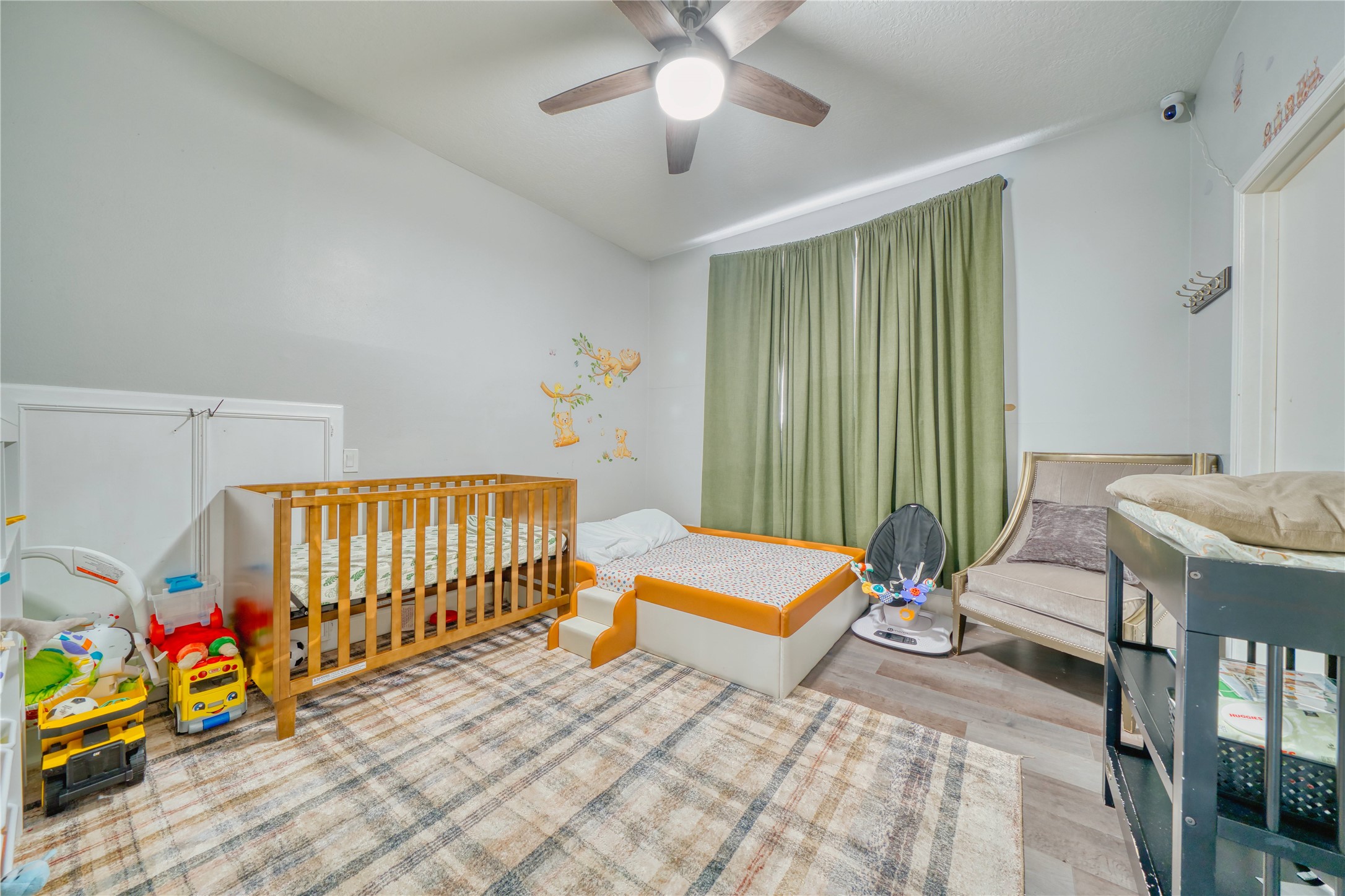 7606 Portal Drive Property Photo 17