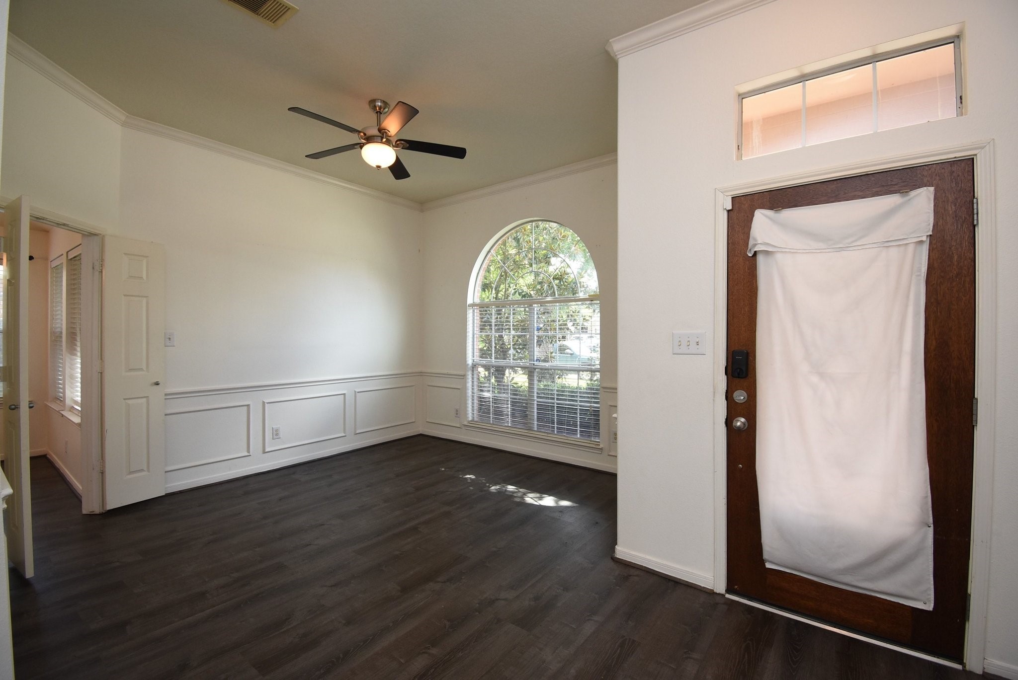 128 Long Canyon Lane Property Photo 4