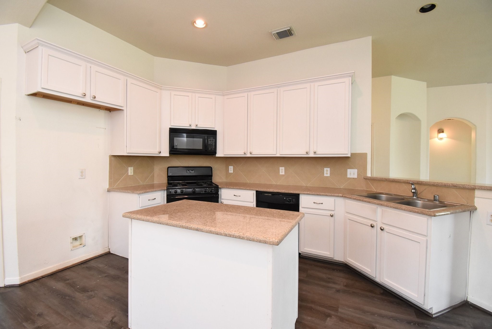 128 Long Canyon Lane Property Photo 14