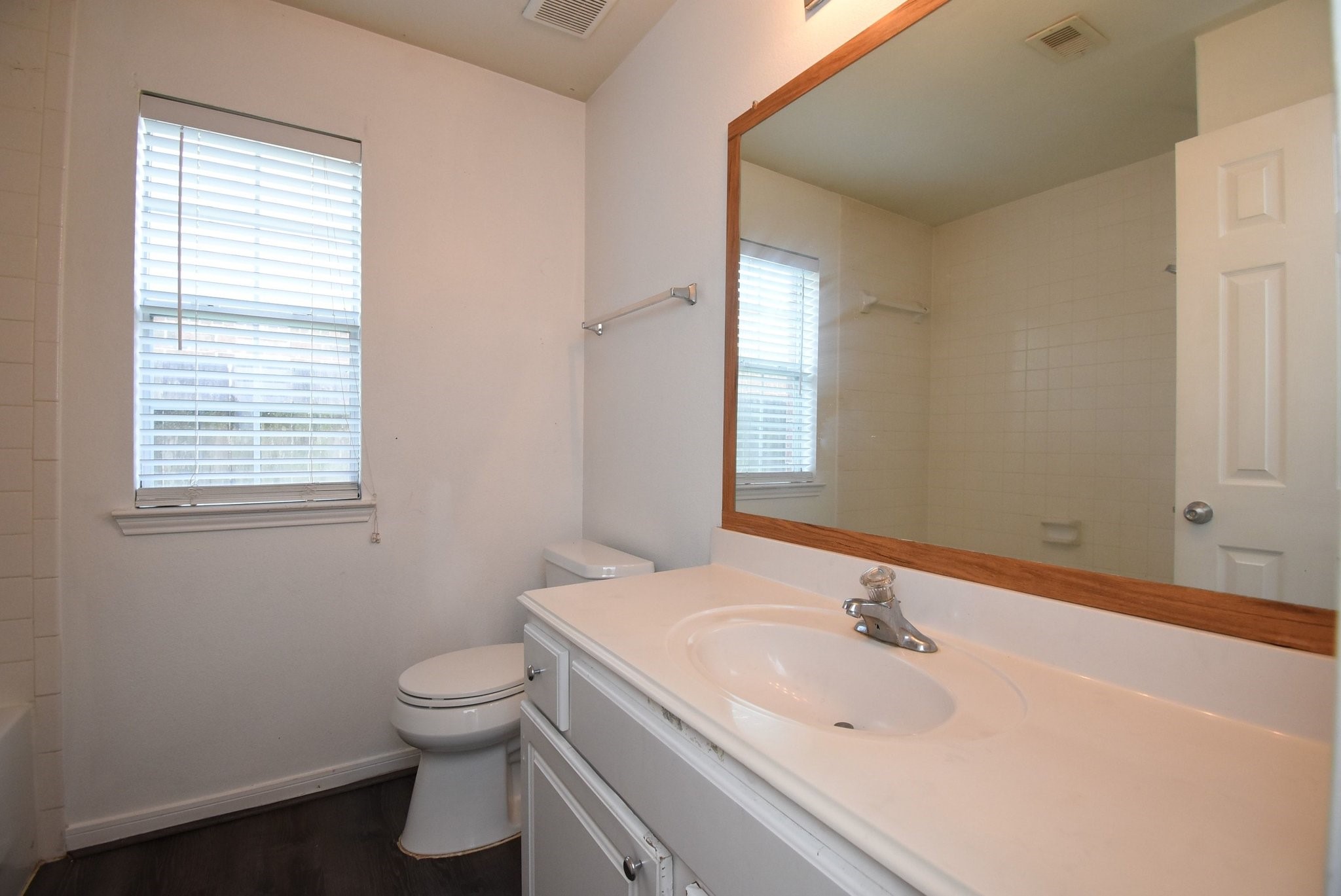 128 Long Canyon Lane Property Photo 16