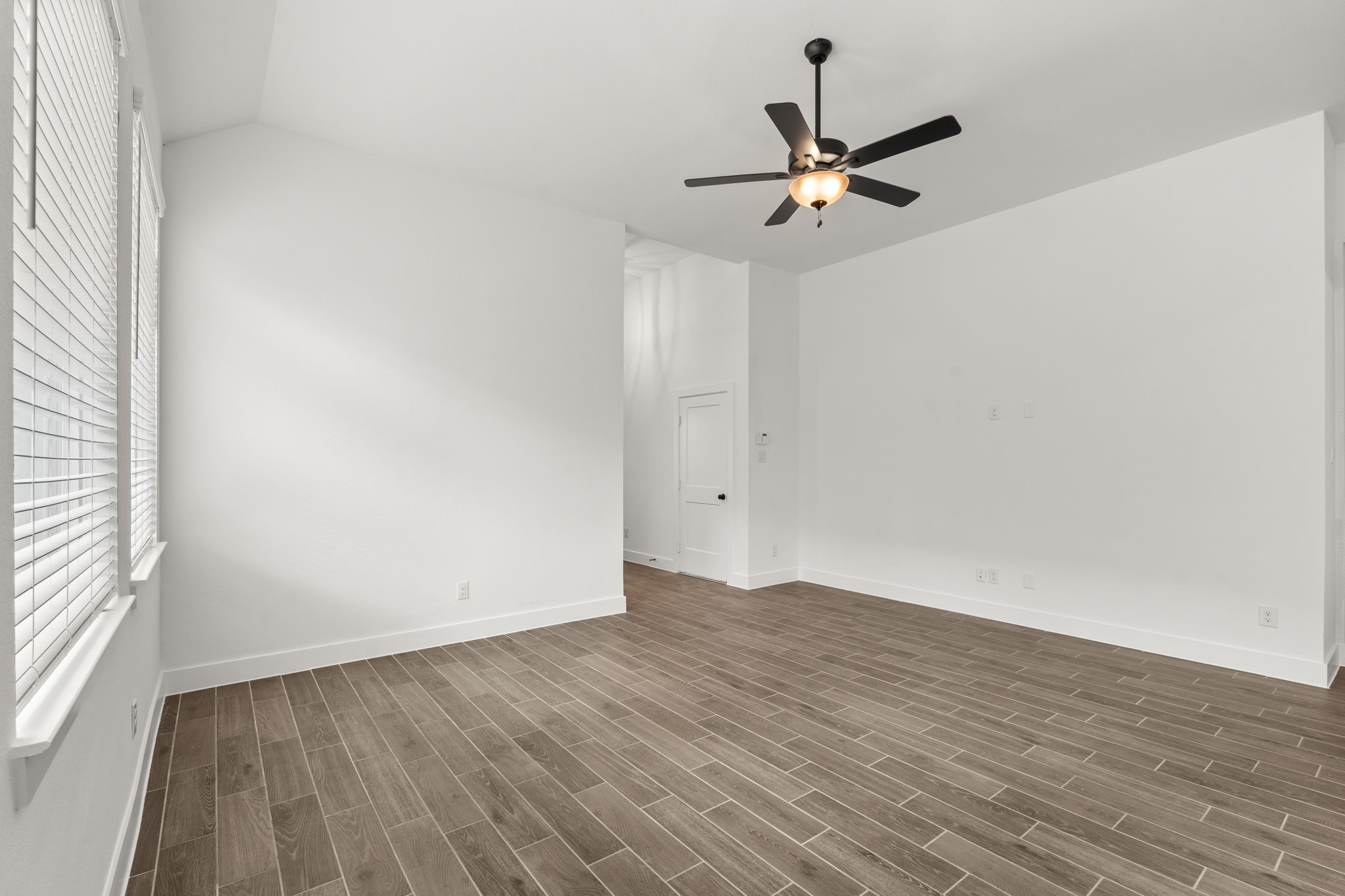 4707 Harrington Gate Drive Property Photo 4