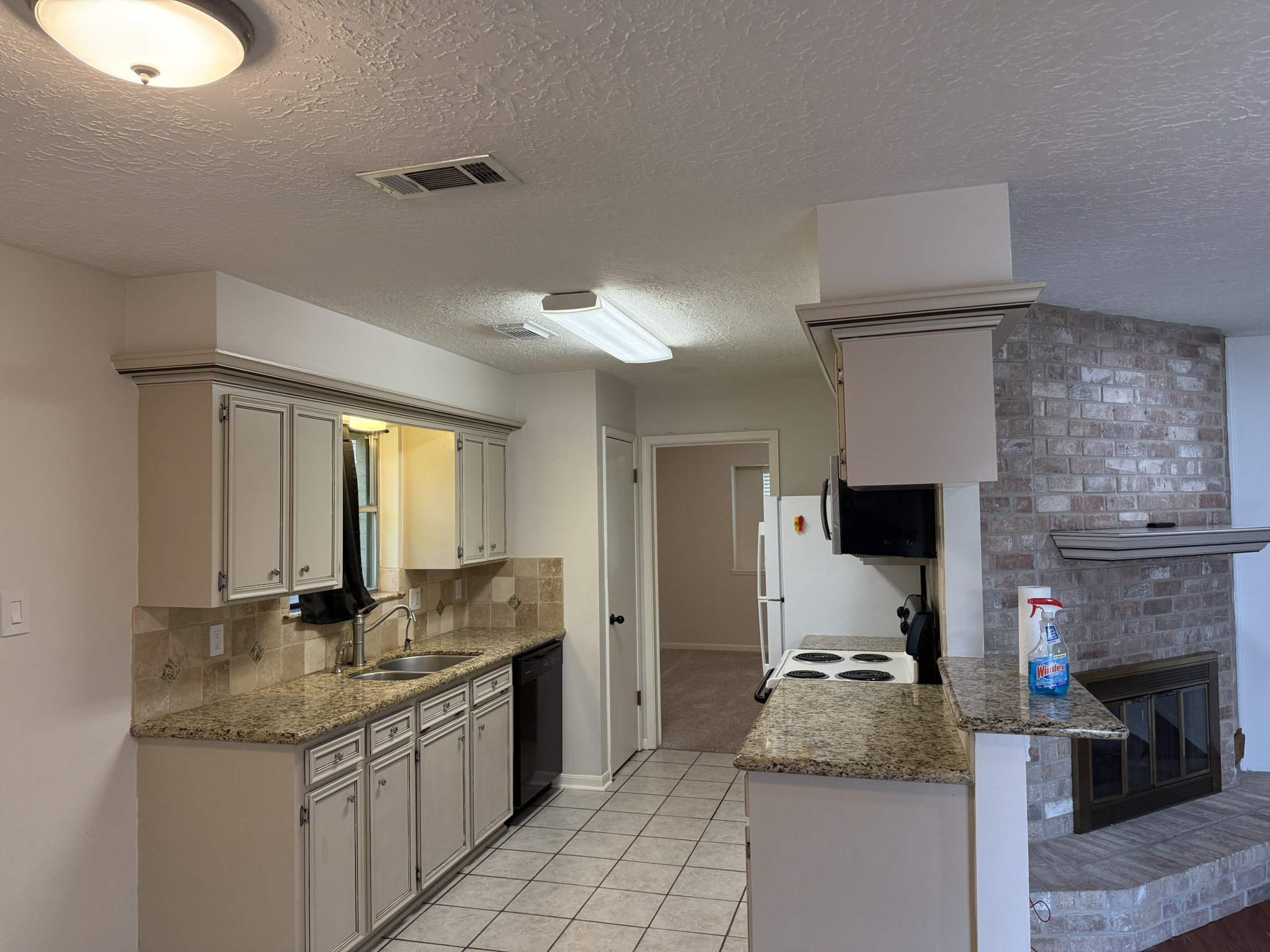 515 Tresvant Drive Property Photo 14