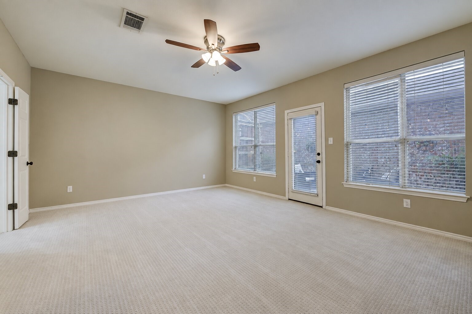 1627 Sagebrush Drive Property Photo 13