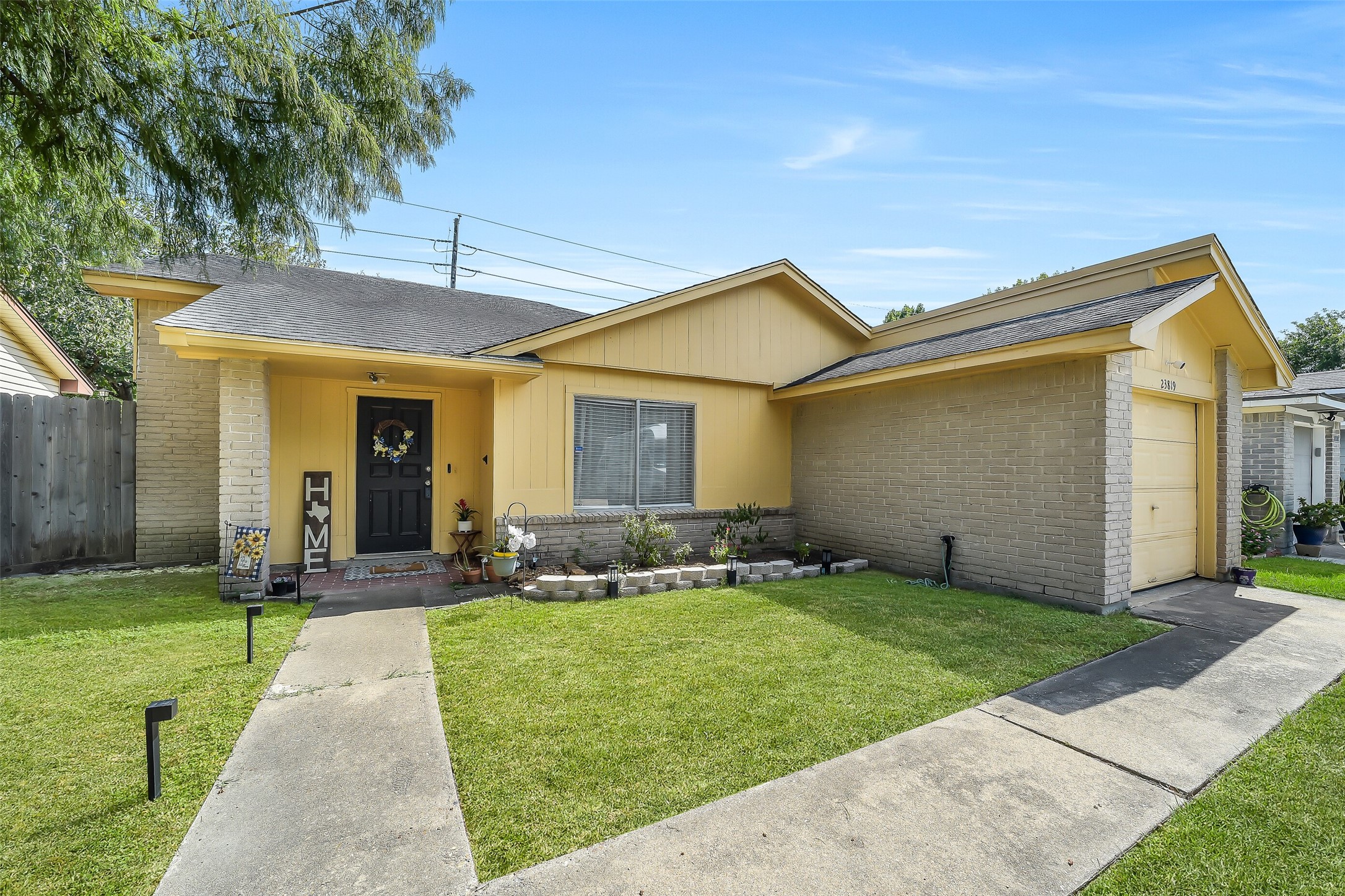 23819 Silversmith Lane Property Photo 1