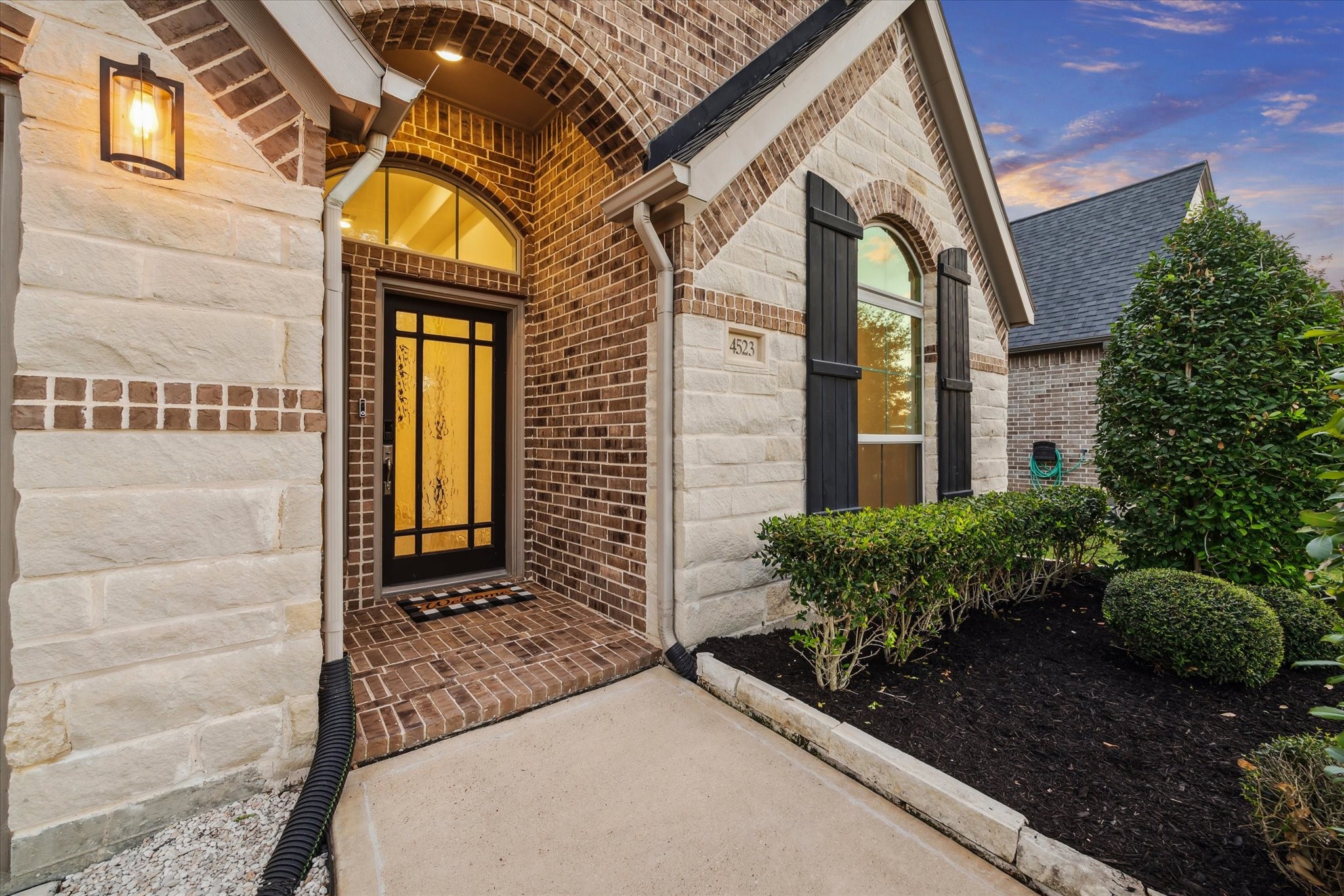 4523 Hazel Bay Court Property Photo 4
