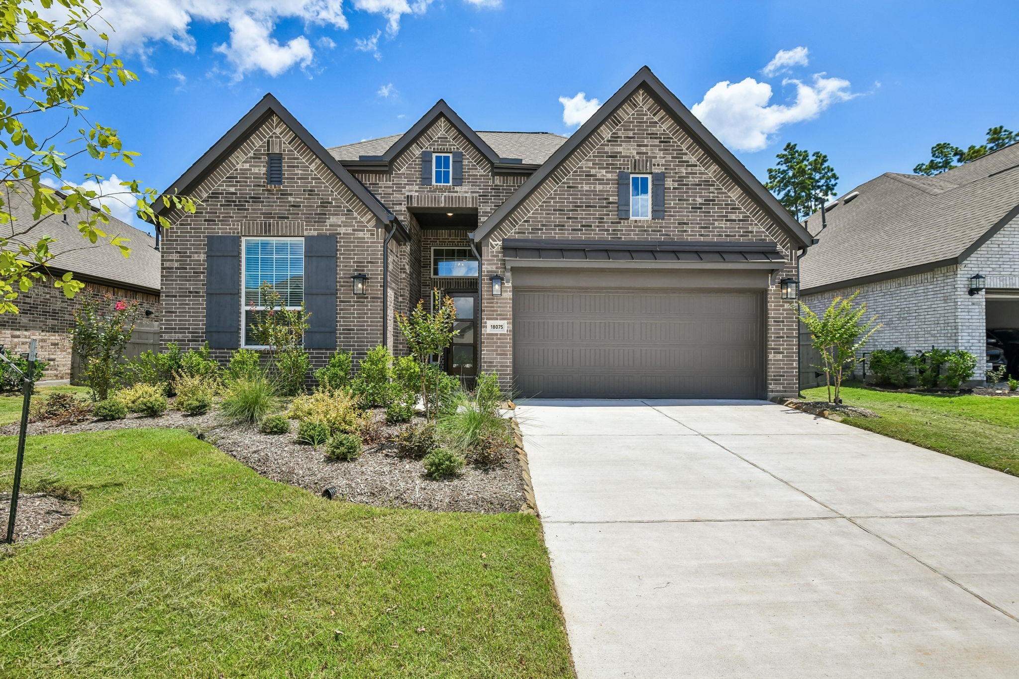 18075 Brennie Bird Lane Property Photo 1
