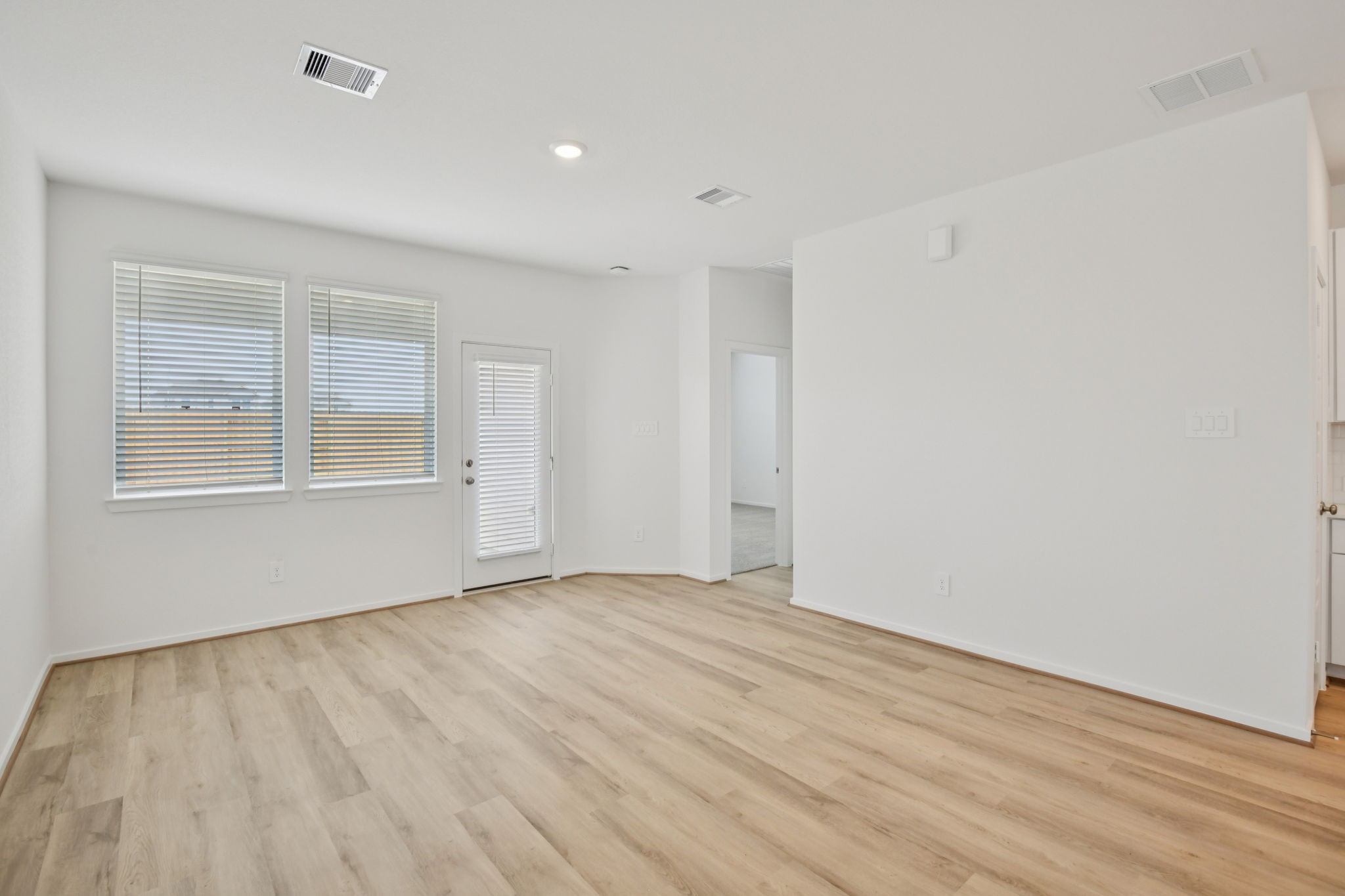 18555 Landing Meadows Lane Property Photo 8