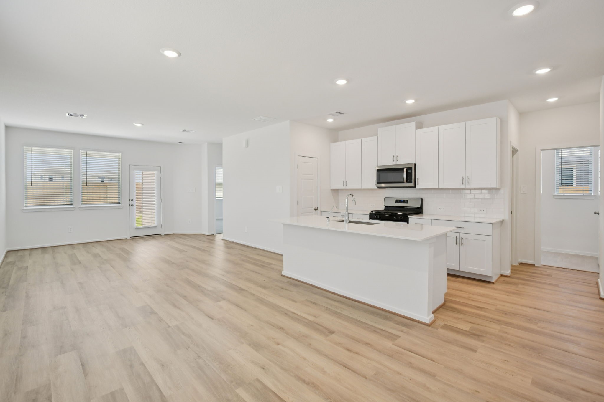 18555 Landing Meadows Lane Property Photo 12